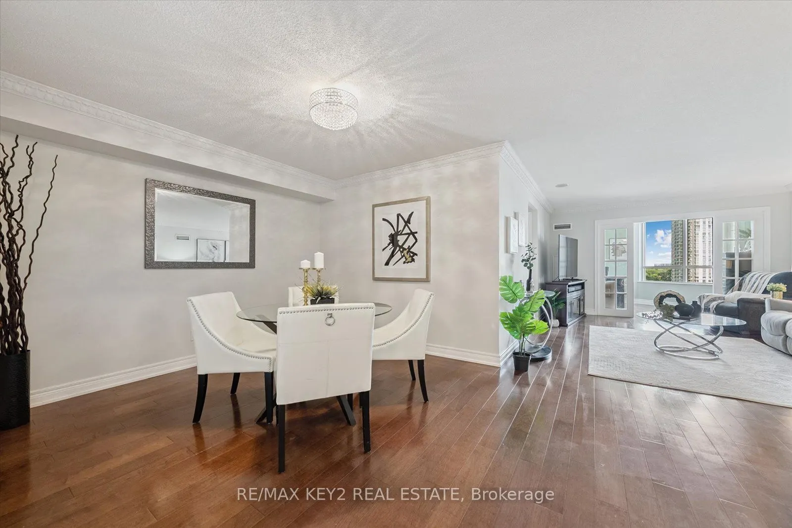 138 Bonis Avenue, #1116
