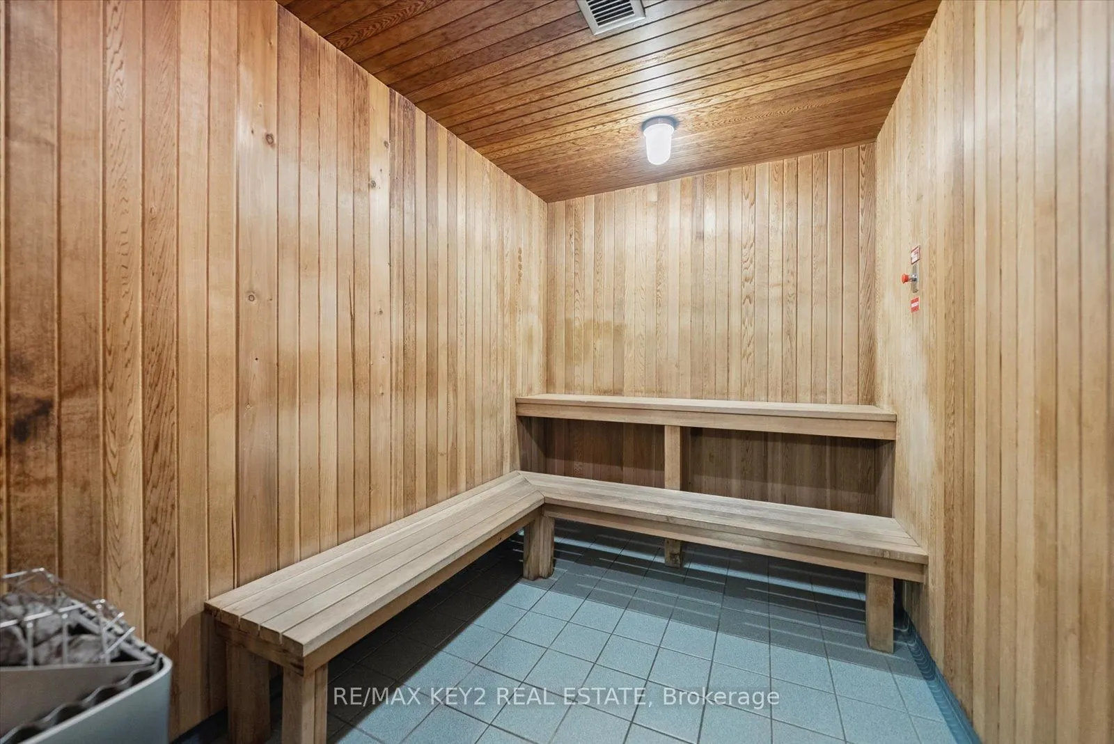 138 Bonis Avenue, #1116