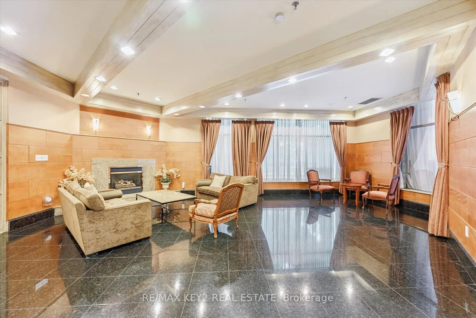 138 Bonis Avenue, #1116