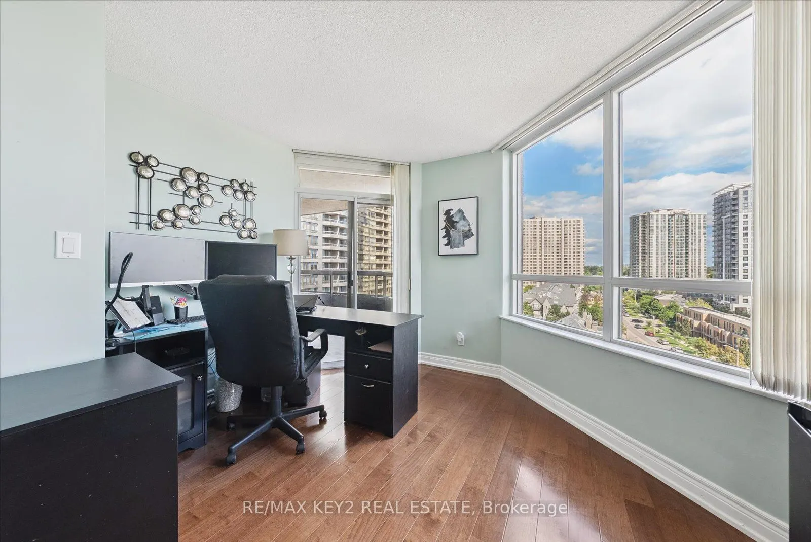 138 Bonis Avenue, #1116