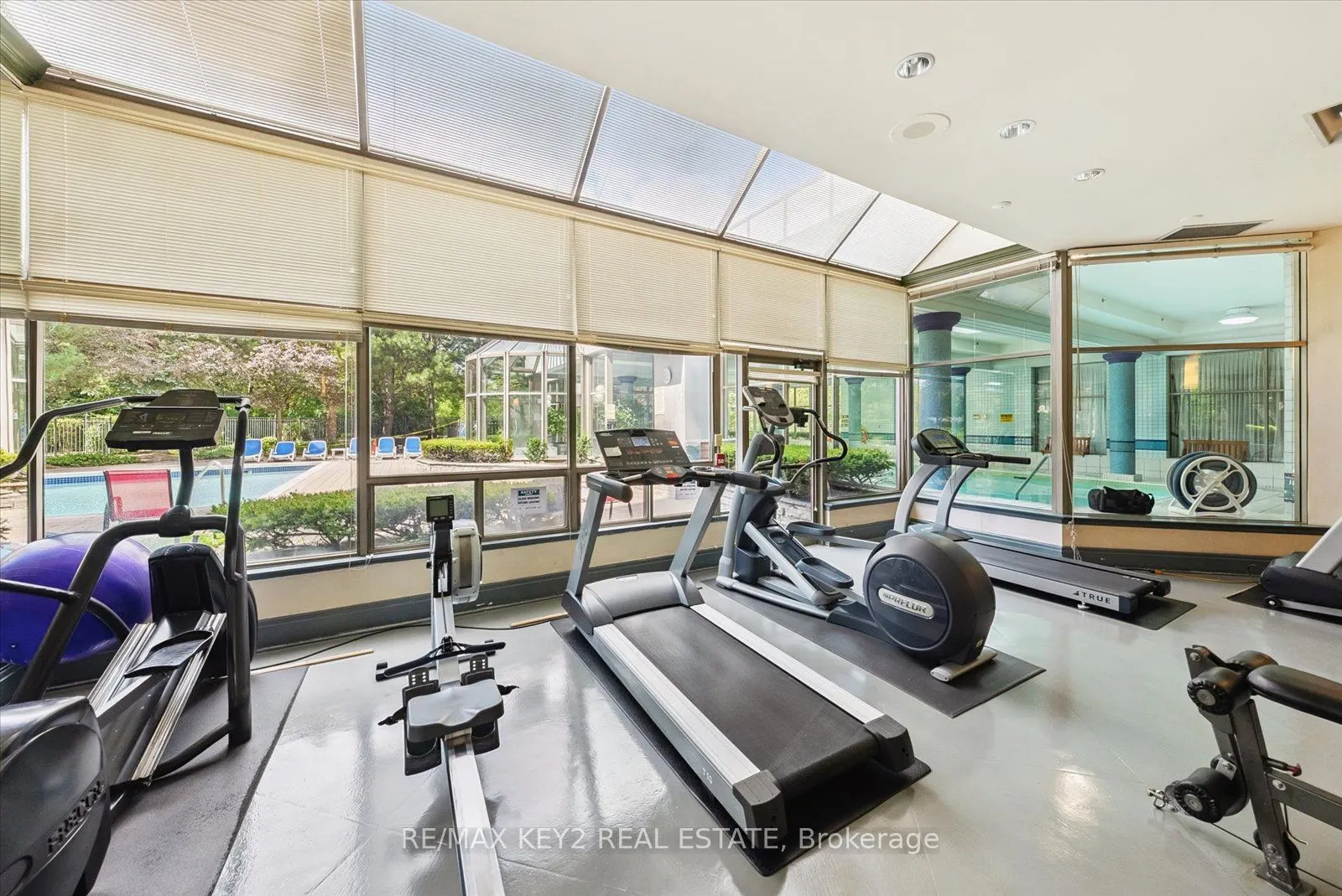 138 Bonis Avenue, #1116