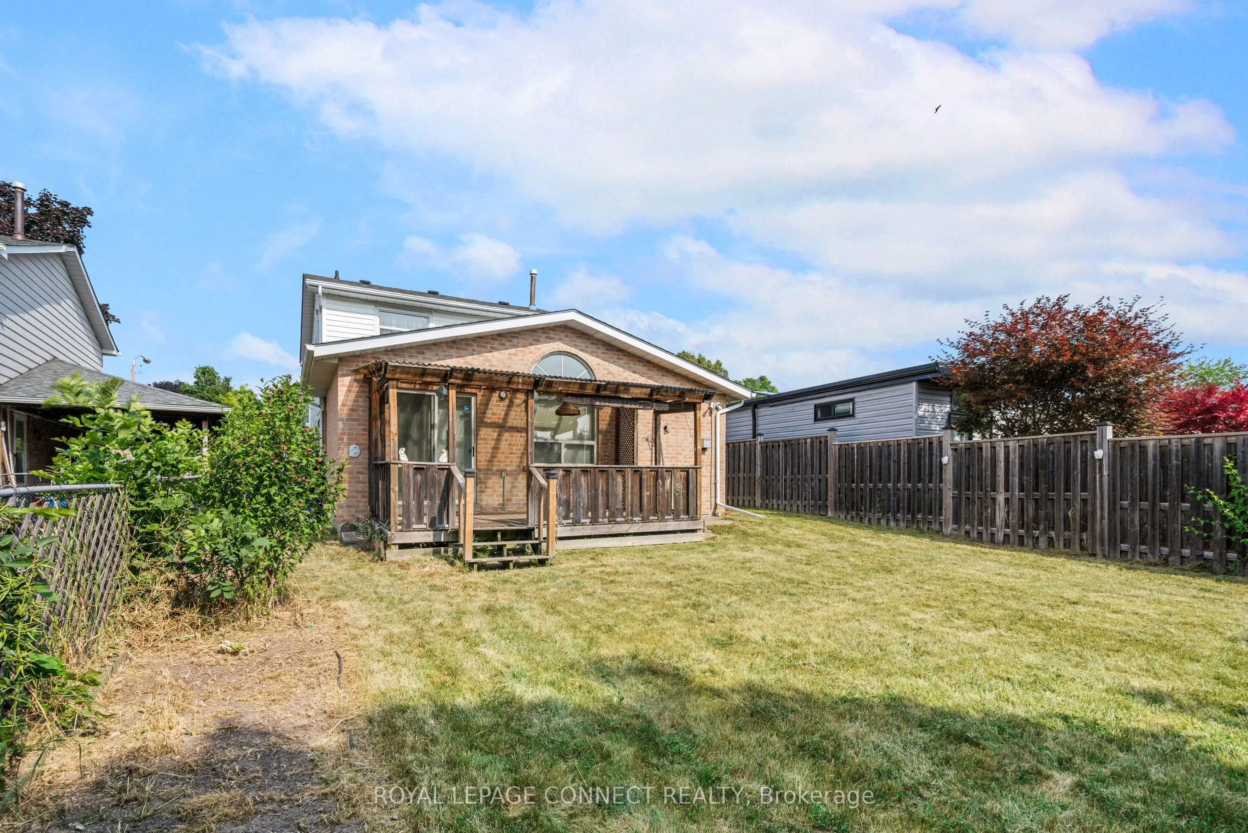 53 Snowball Crescent
