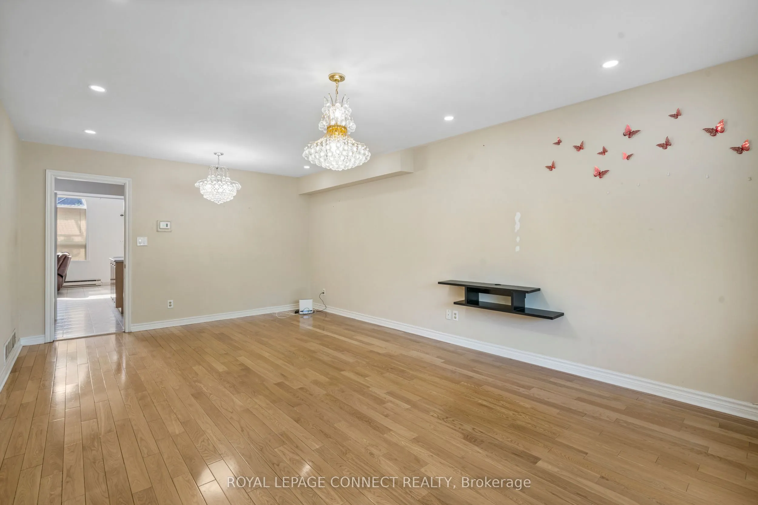 53 Snowball Crescent