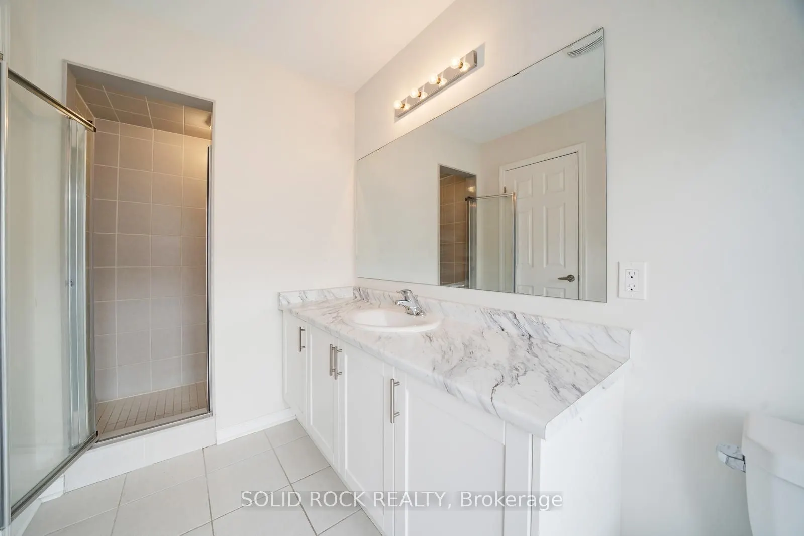 840 Atwater Path