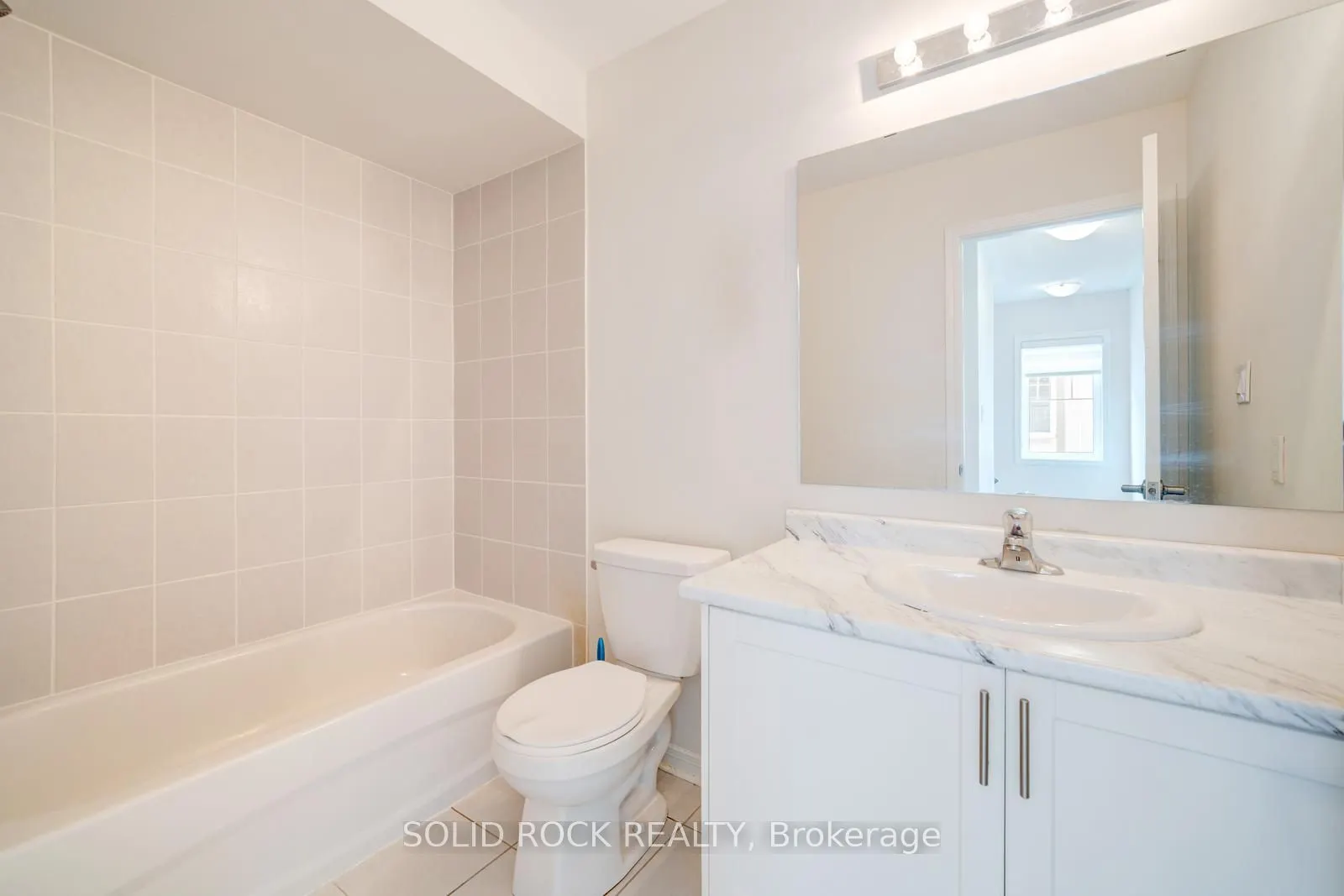 840 Atwater Path