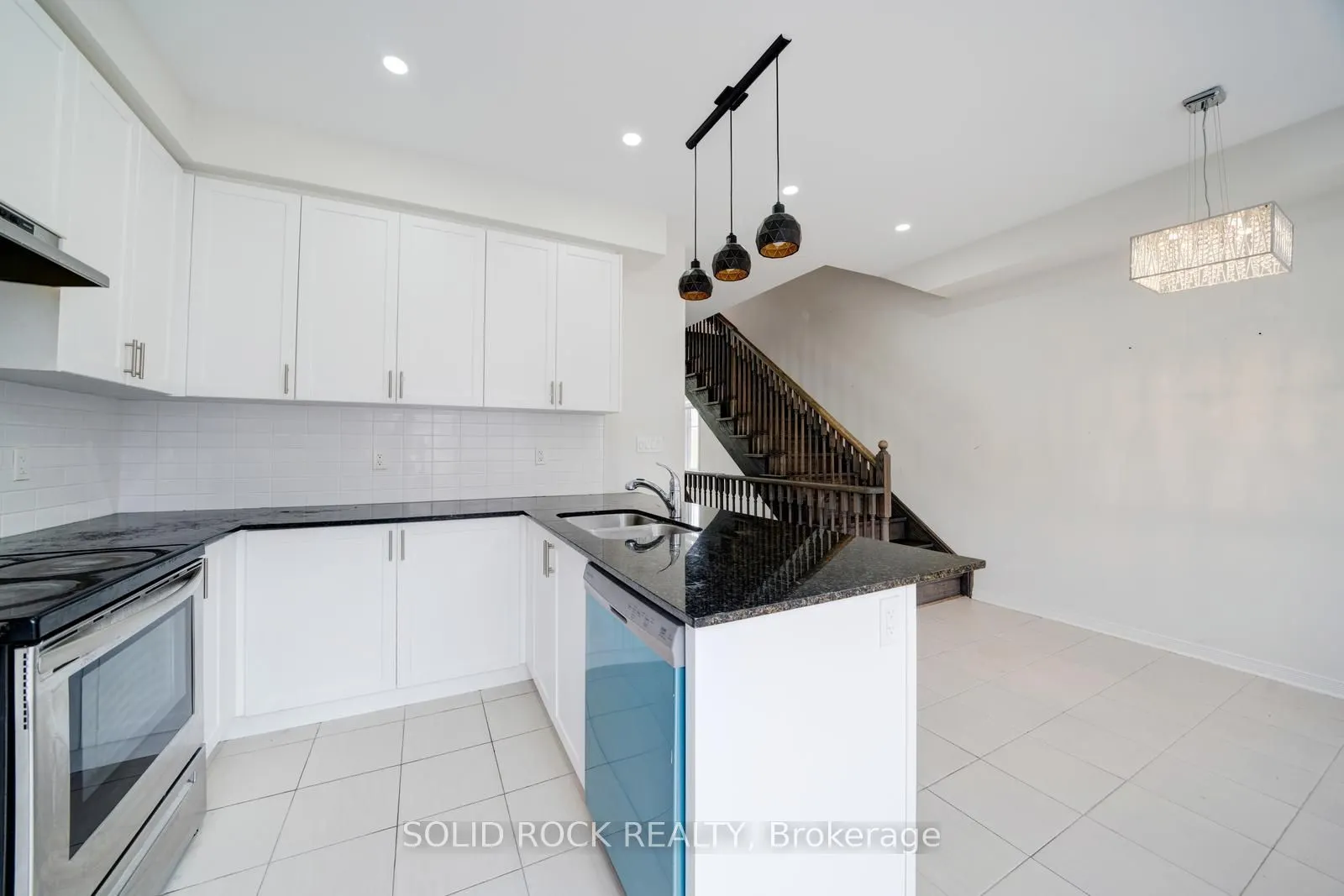 840 Atwater Path