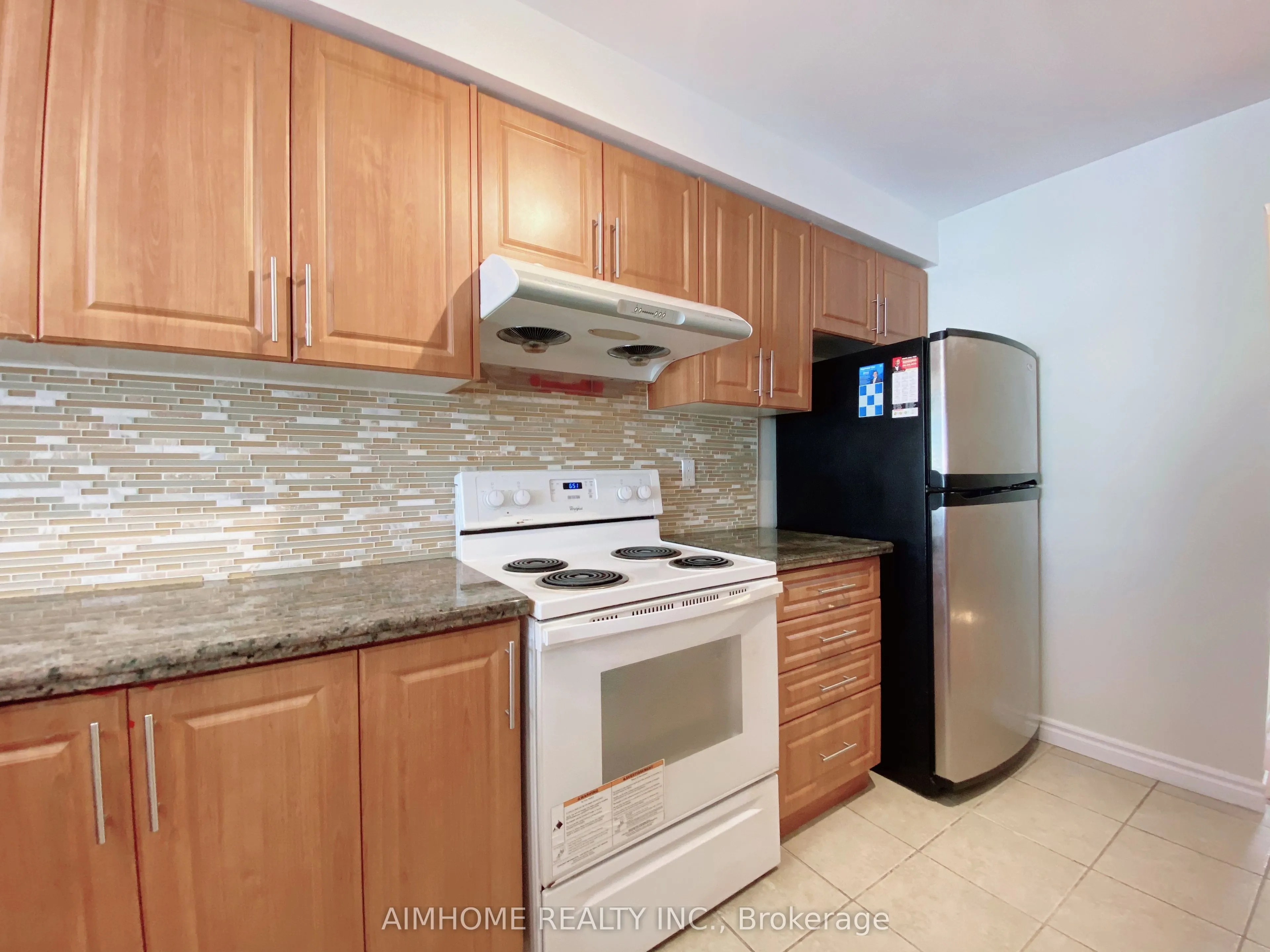 195 Enchanted Hills Crescent