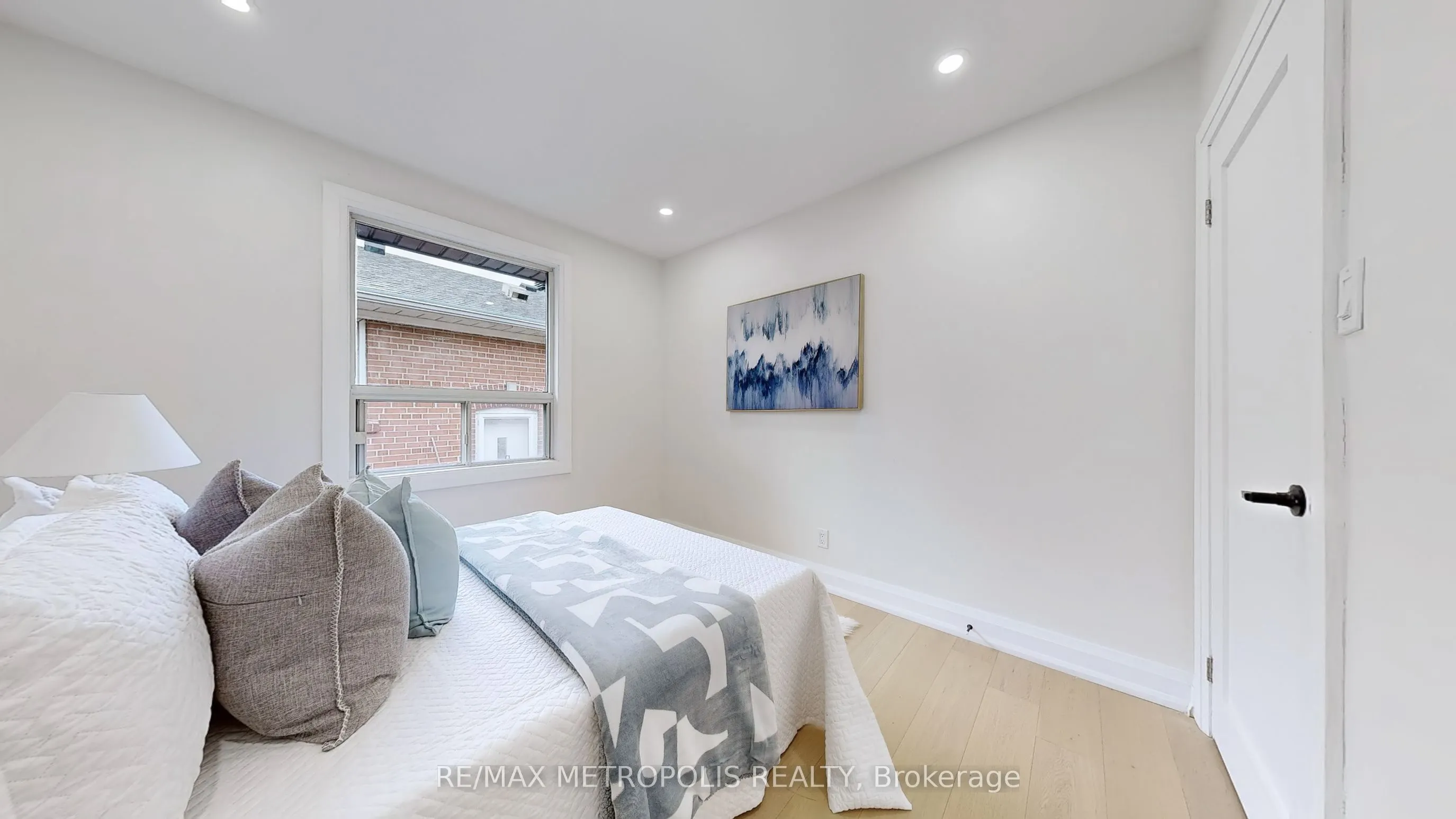 81 Sedgemount Drive