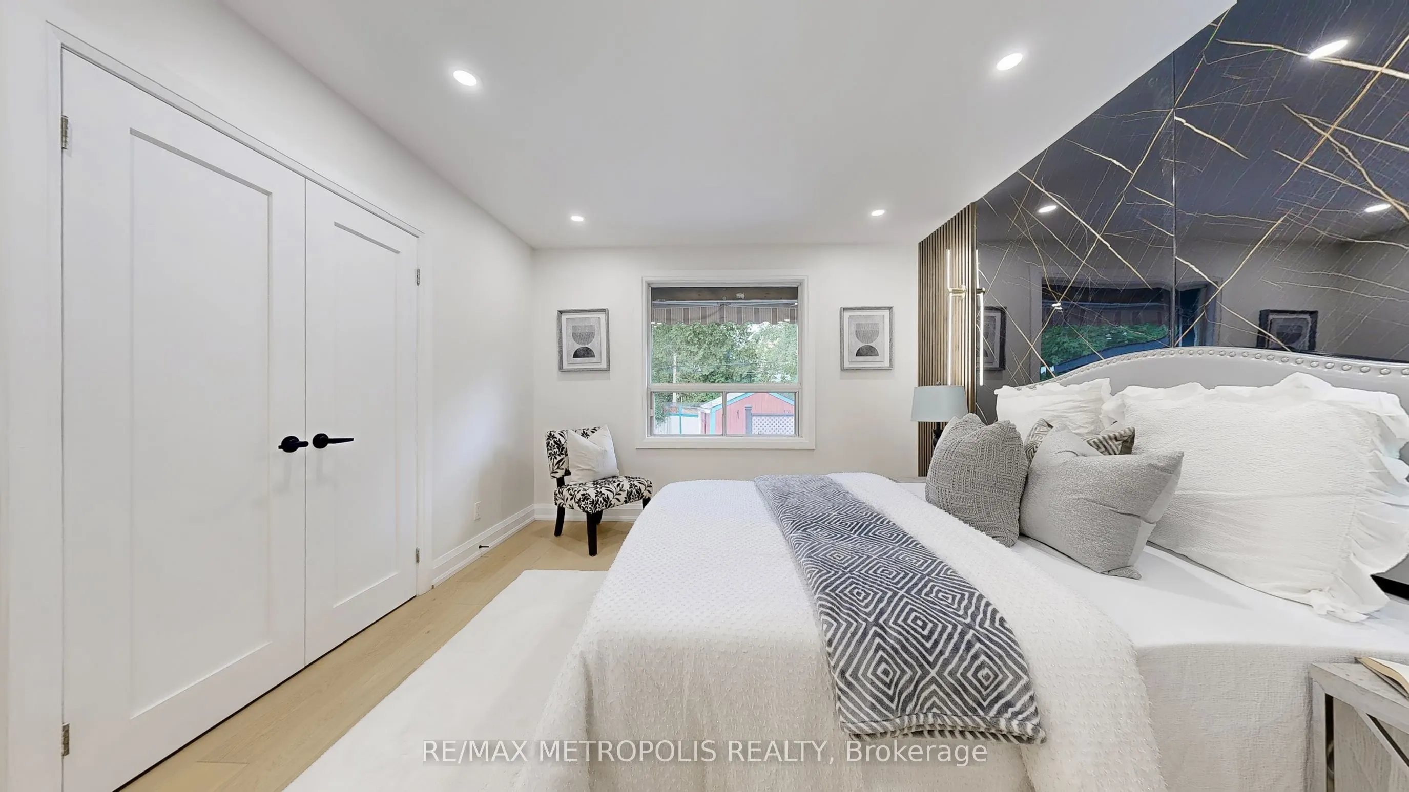 81 Sedgemount Drive