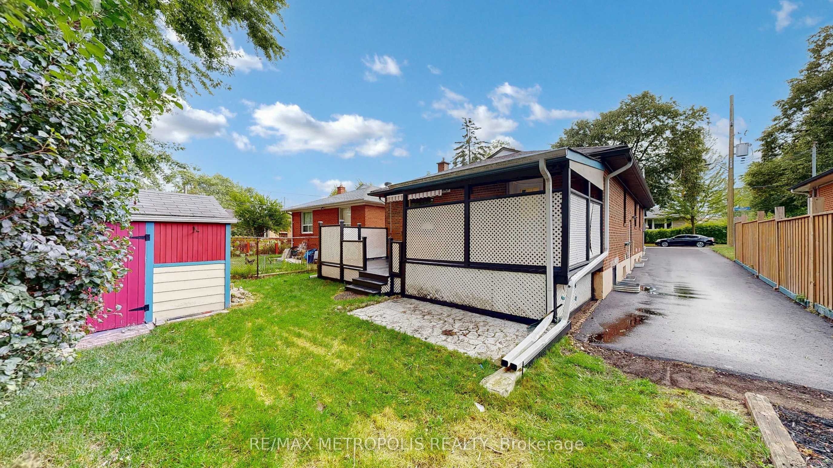 81 Sedgemount Drive