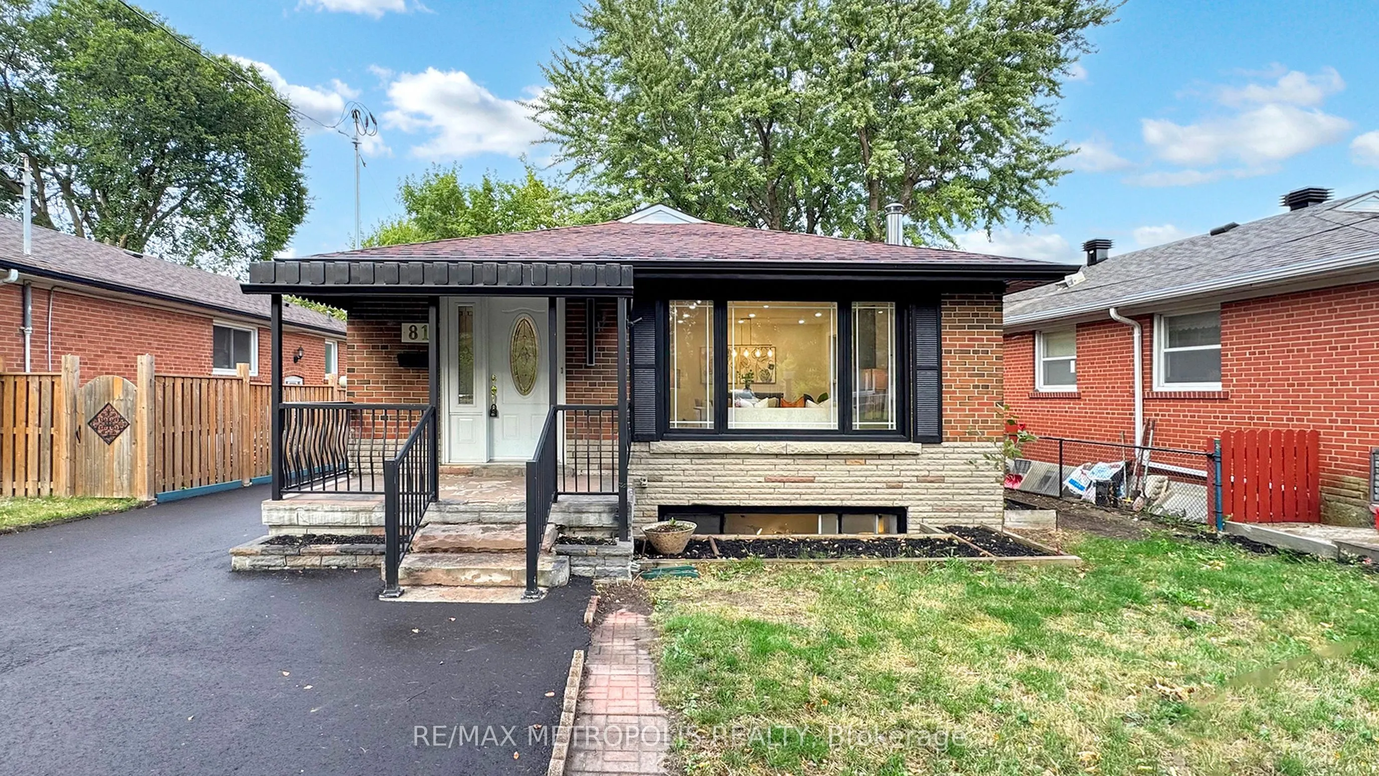 81 Sedgemount Drive