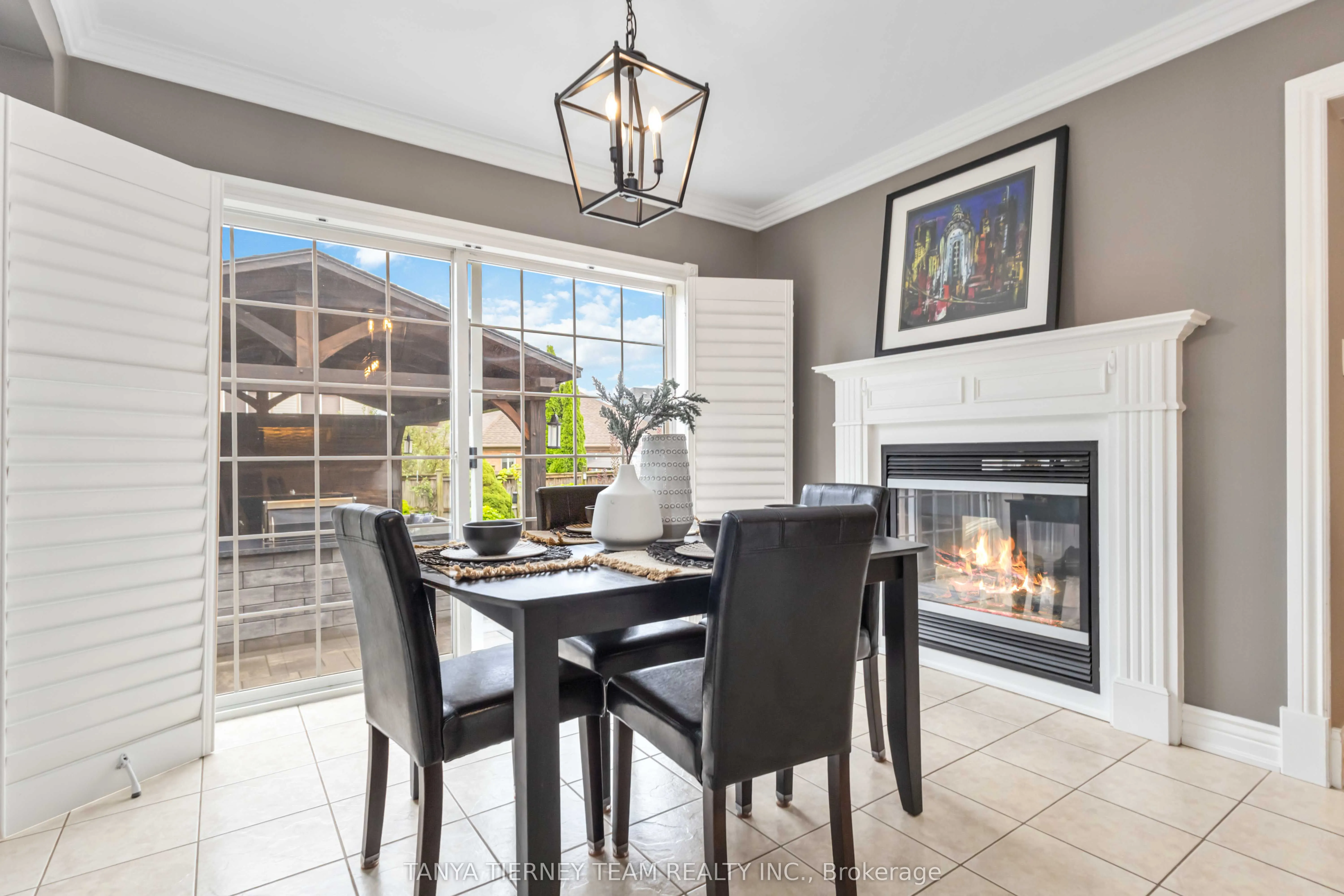 11 Claridge Crescent