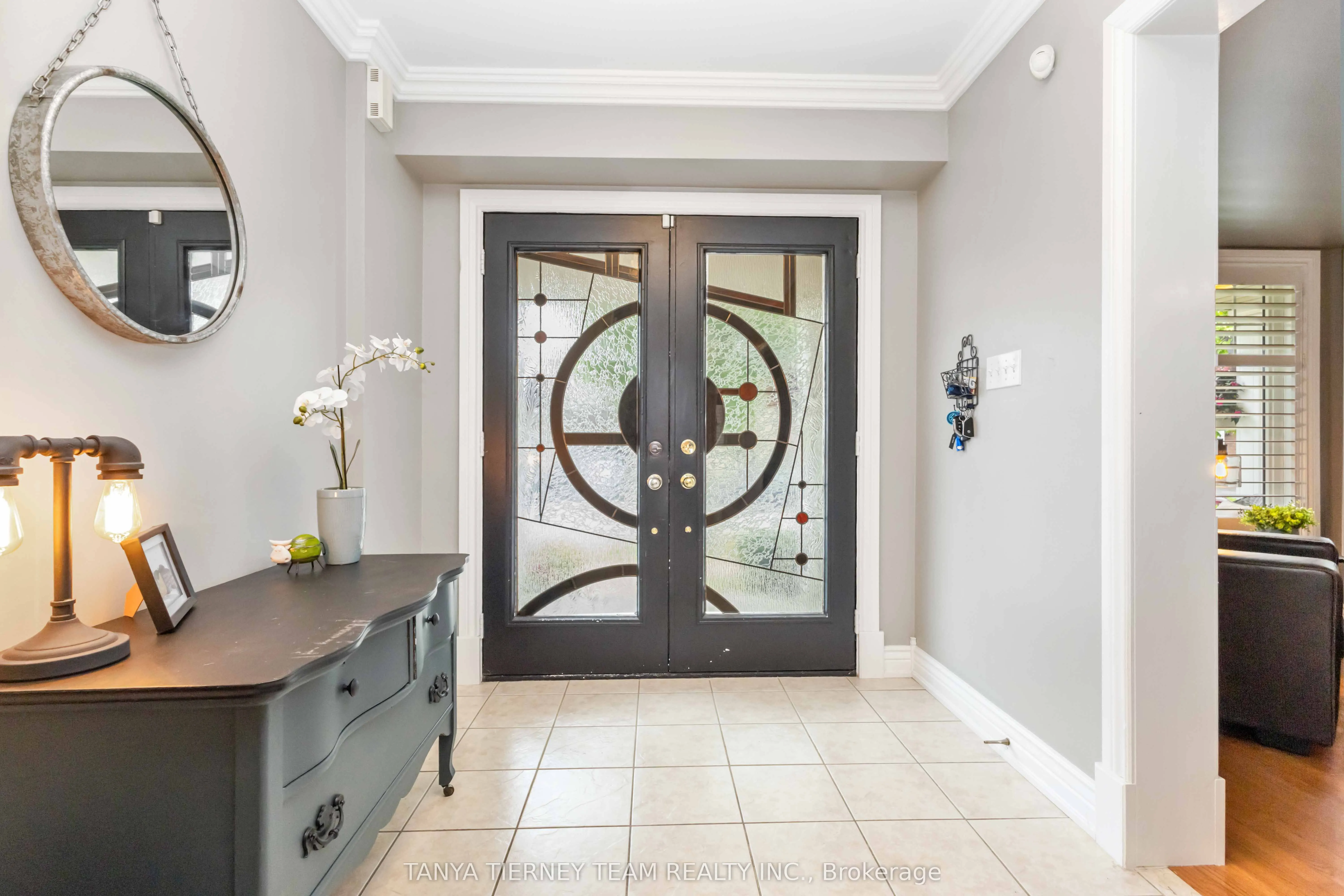 11 Claridge Crescent