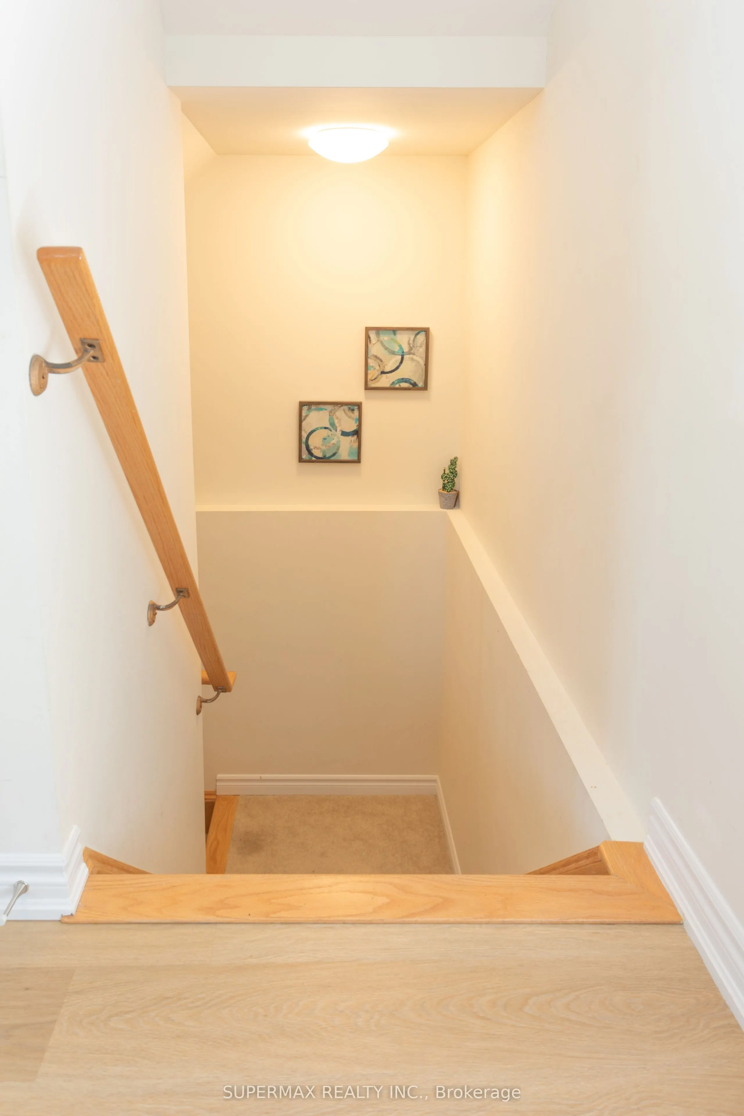 470 Beresford Path, #10