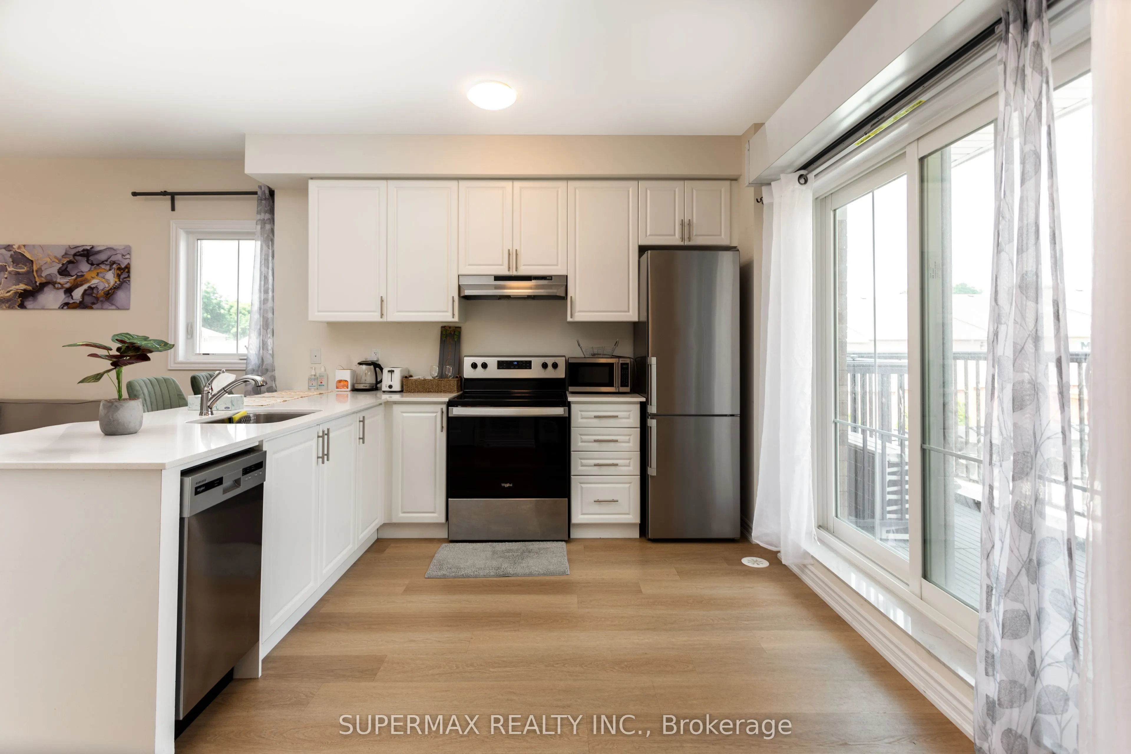 470 Beresford Path, #10