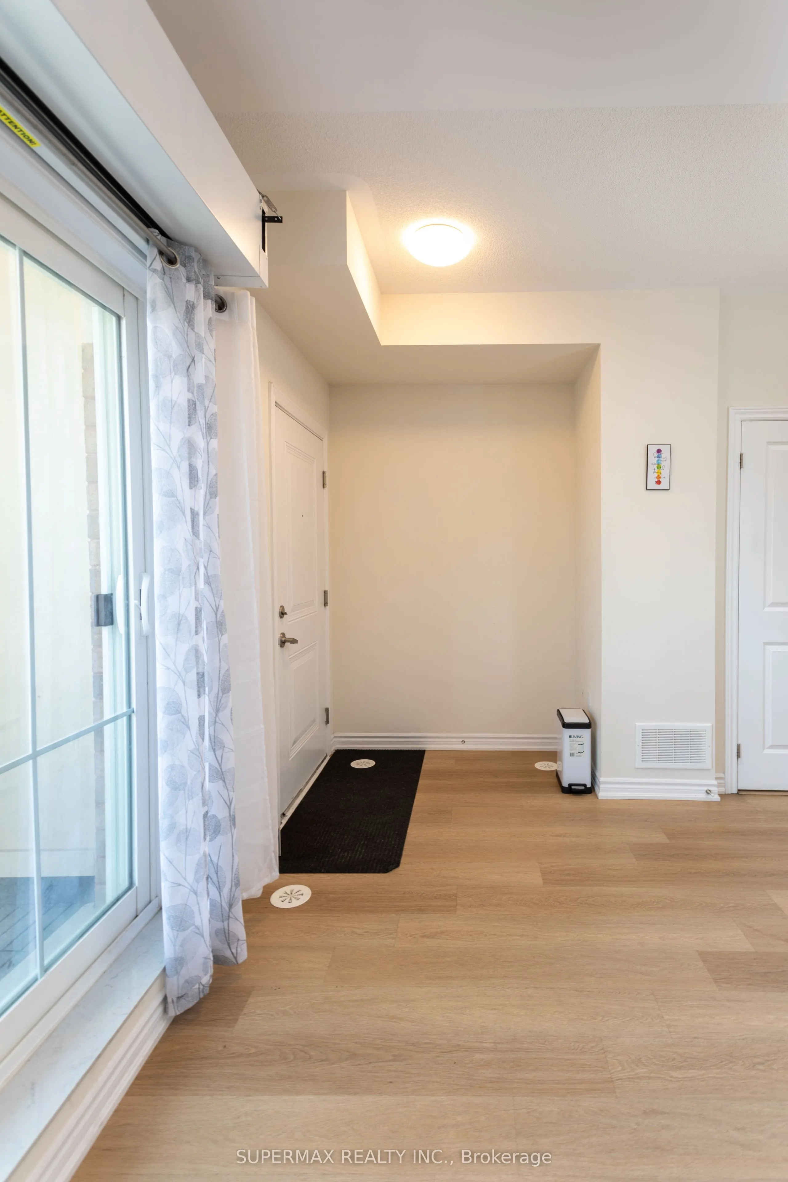 470 Beresford Path, #10