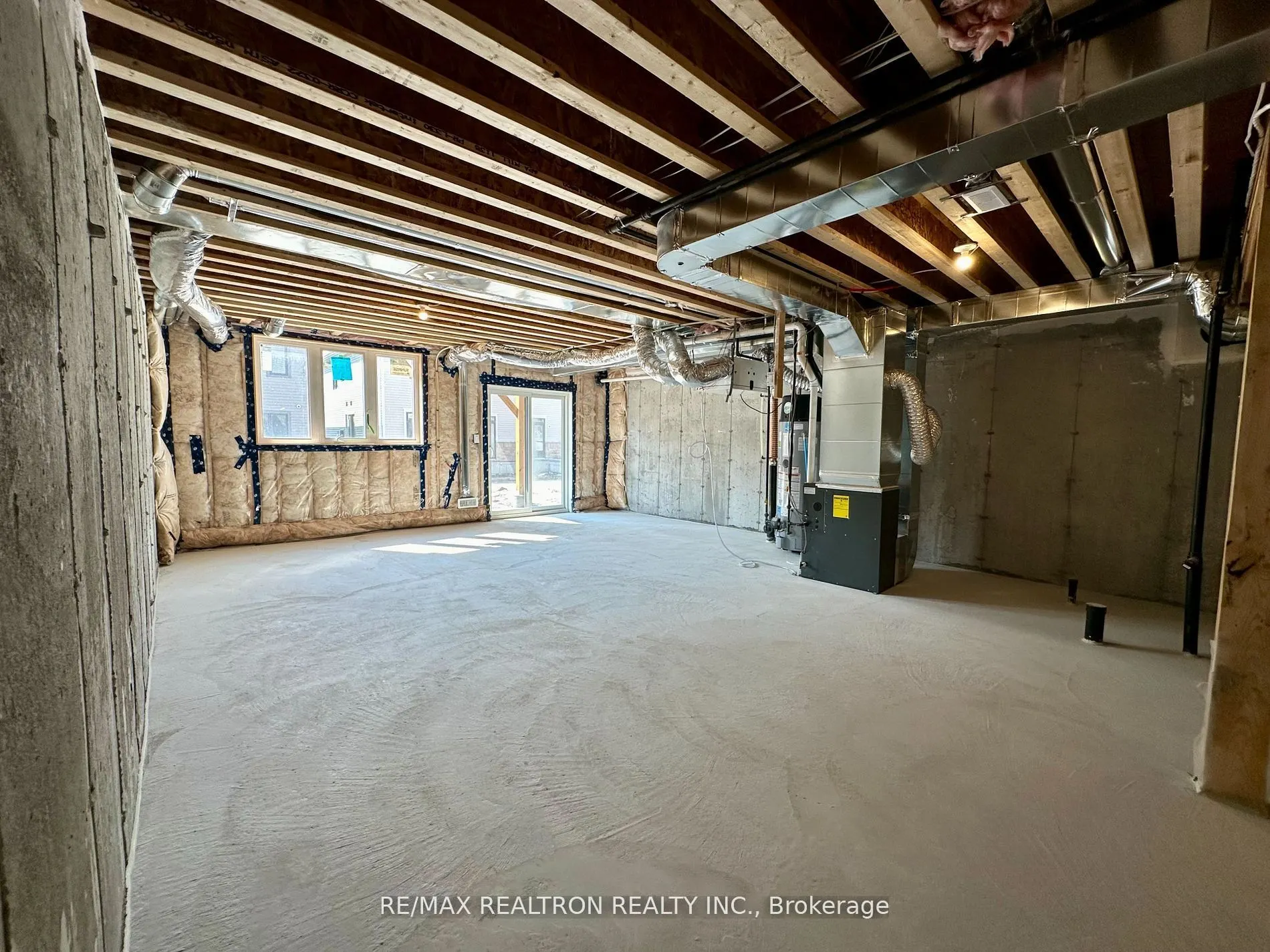 2098 Cayenne Street