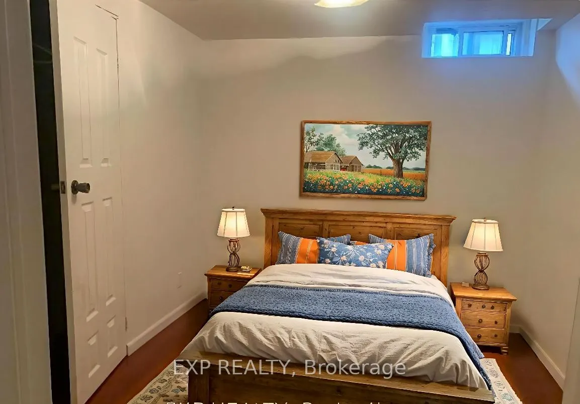 979 Rambleberry Avenue, #Lower
