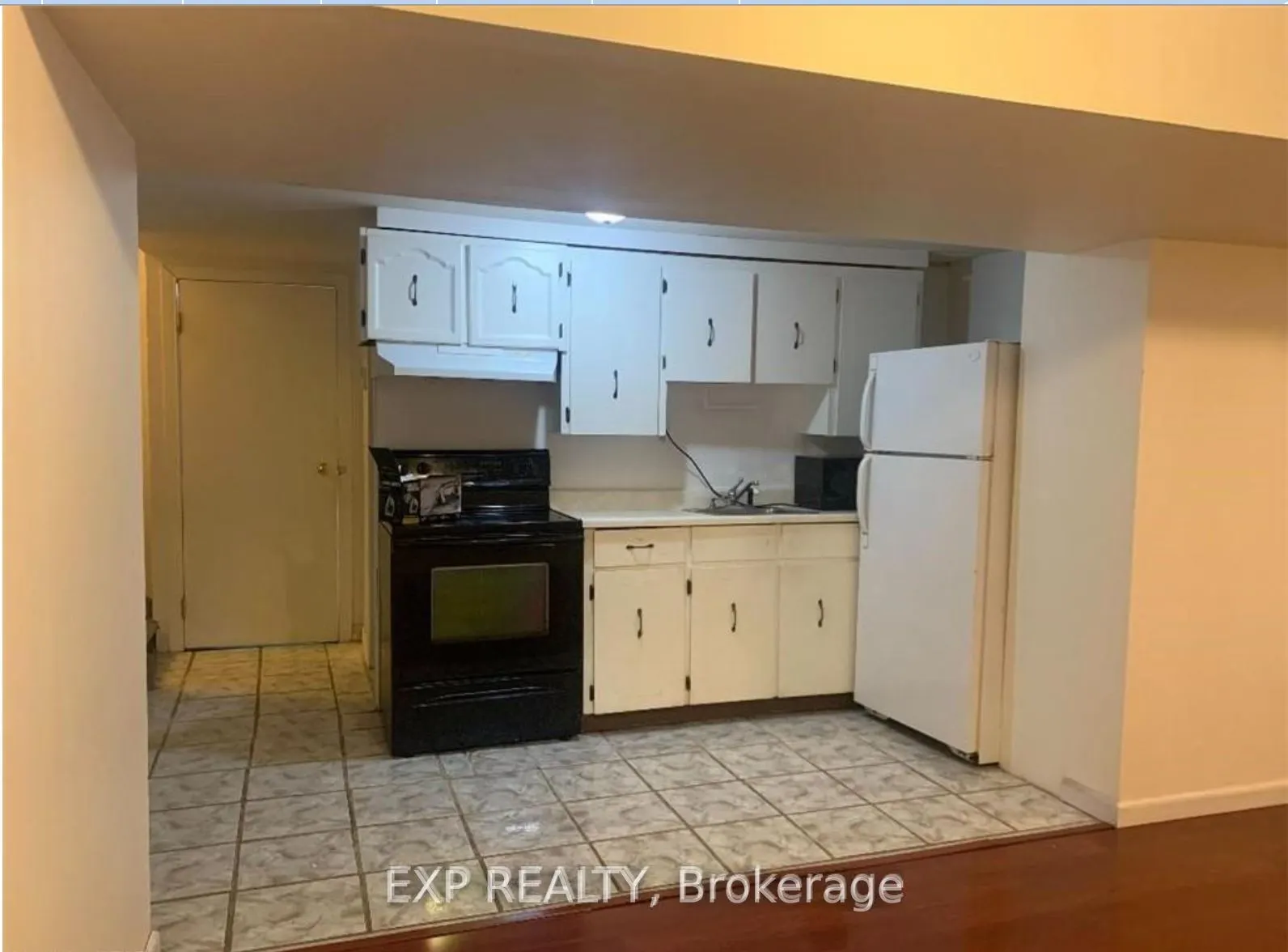 979 Rambleberry Avenue, #Lower