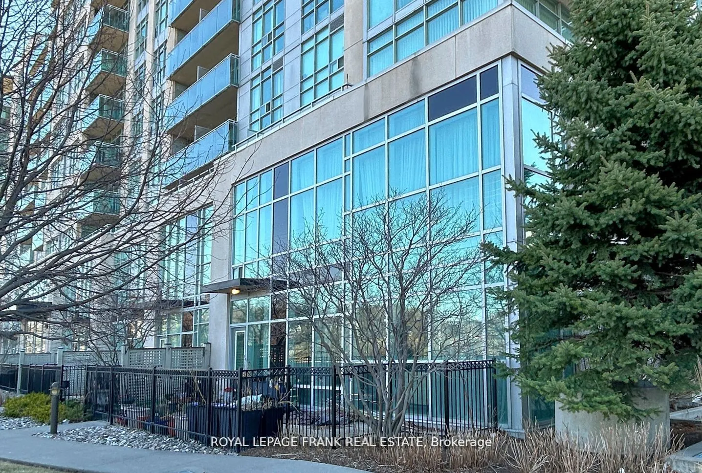 1600 Charles Street, #101