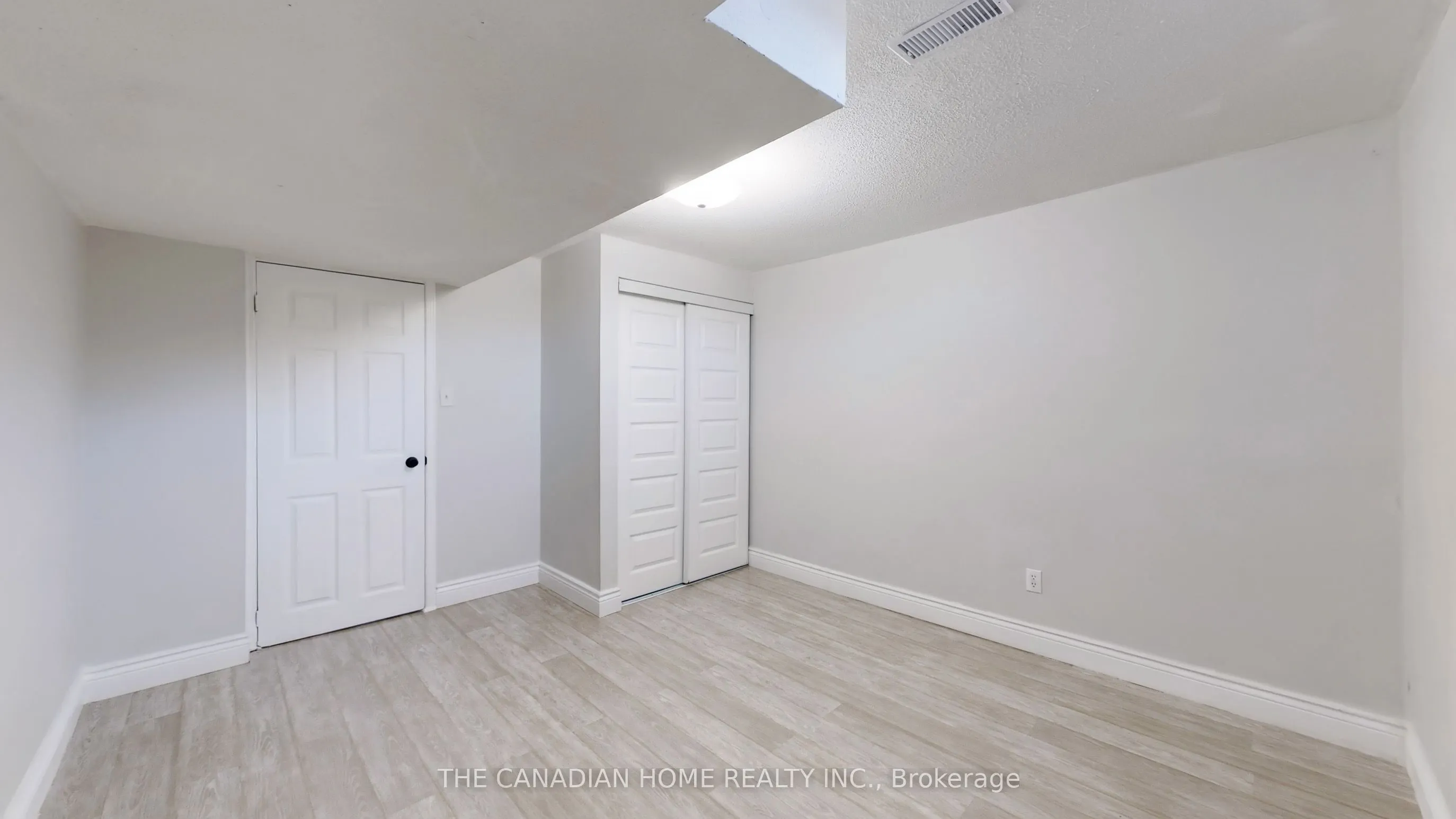 1525 Marshcourt Drive
