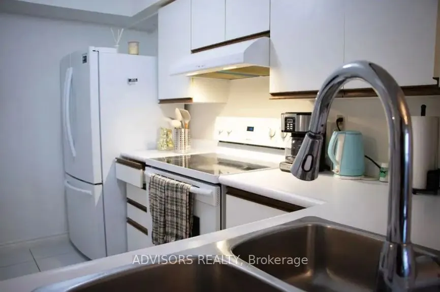 4 Park Vista Drive, #1212