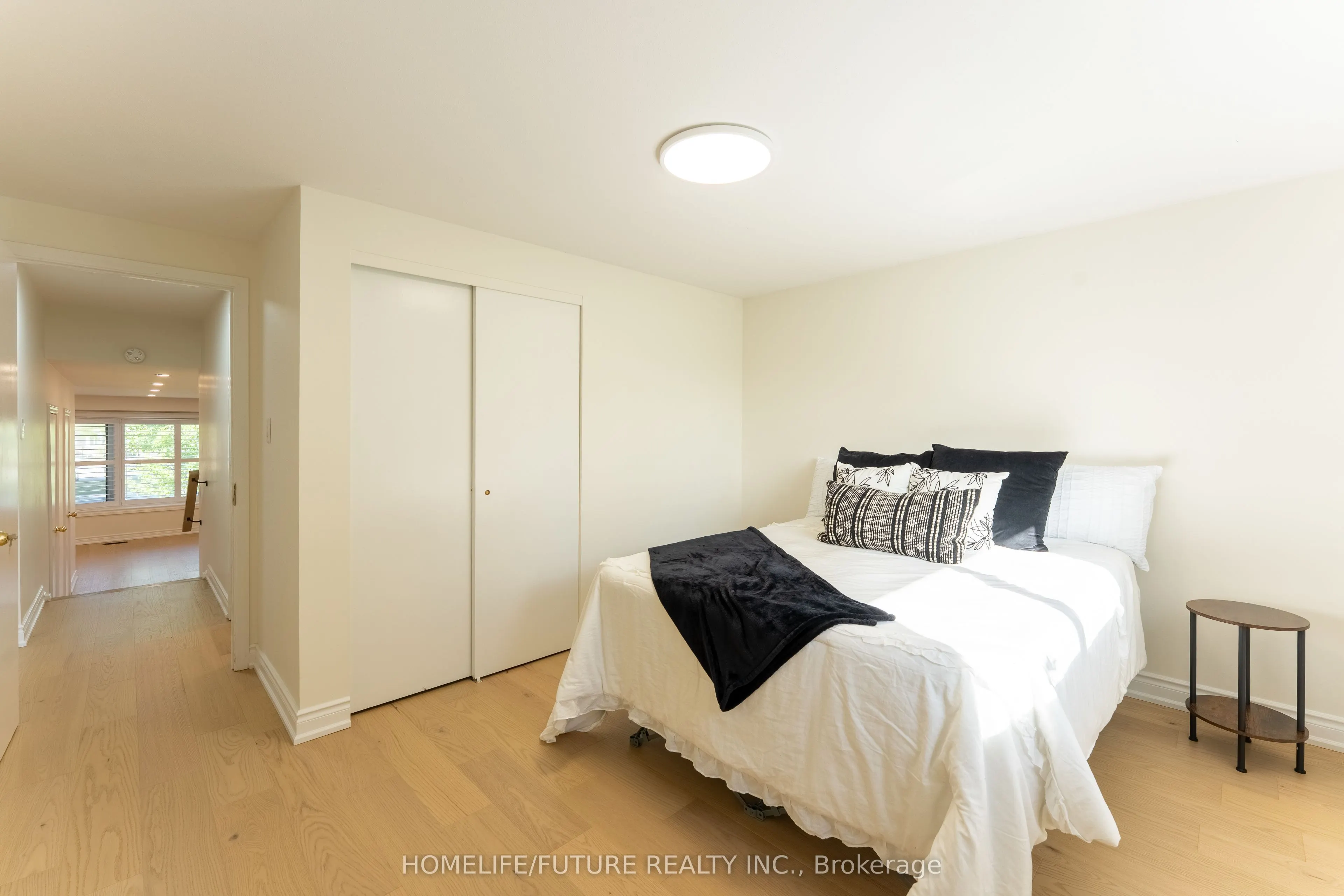 219 Guelph Street