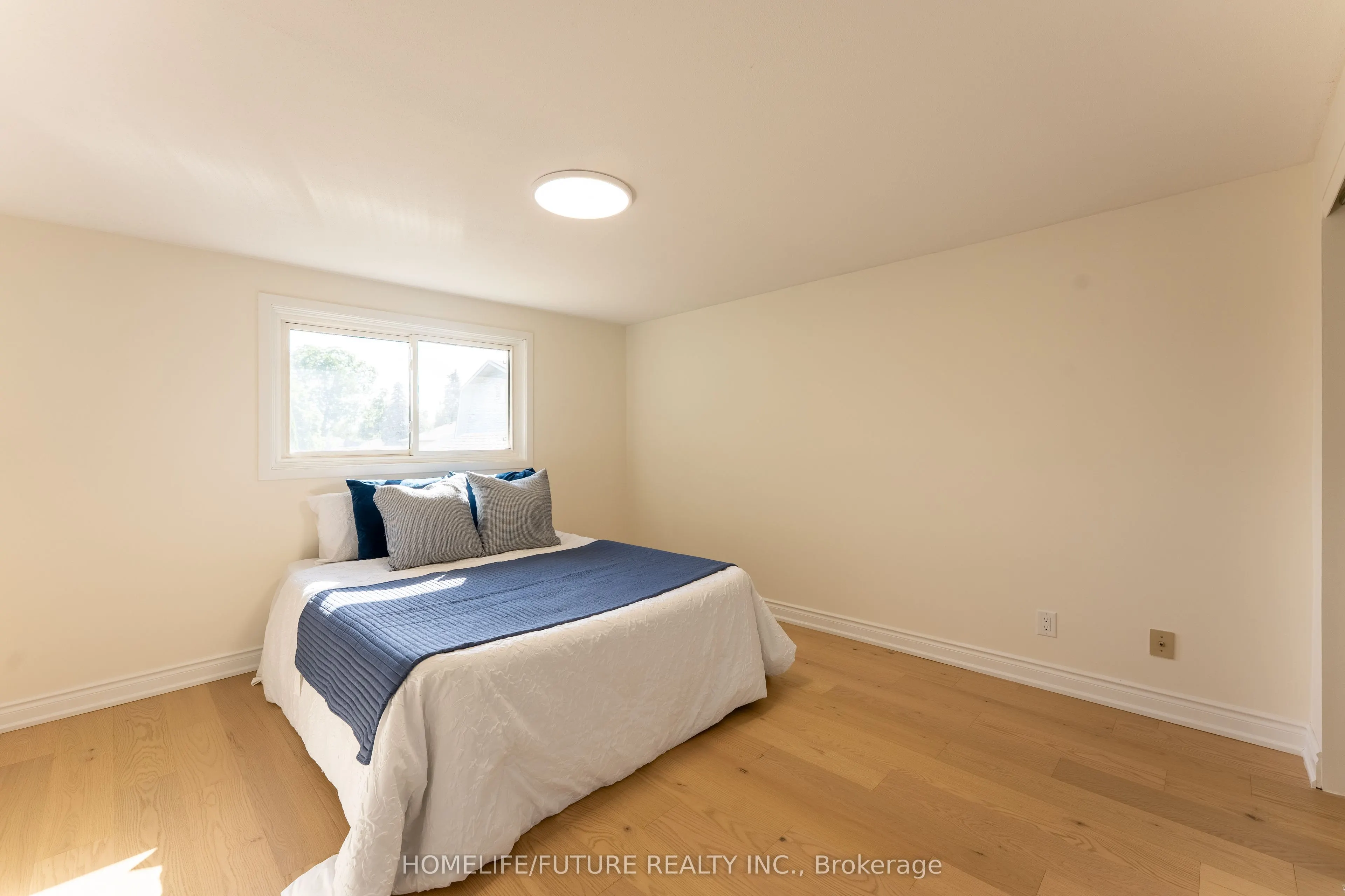219 Guelph Street