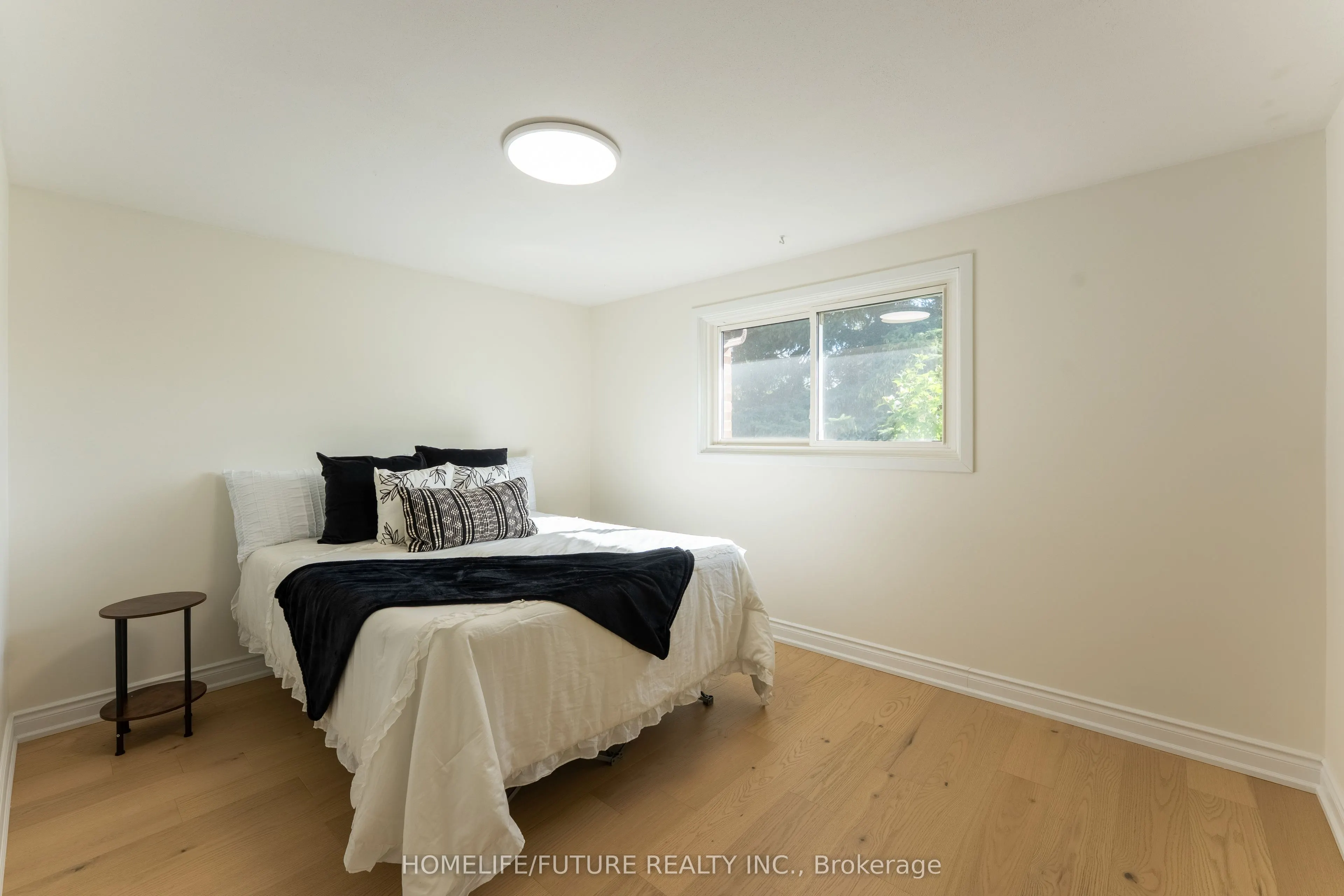 219 Guelph Street