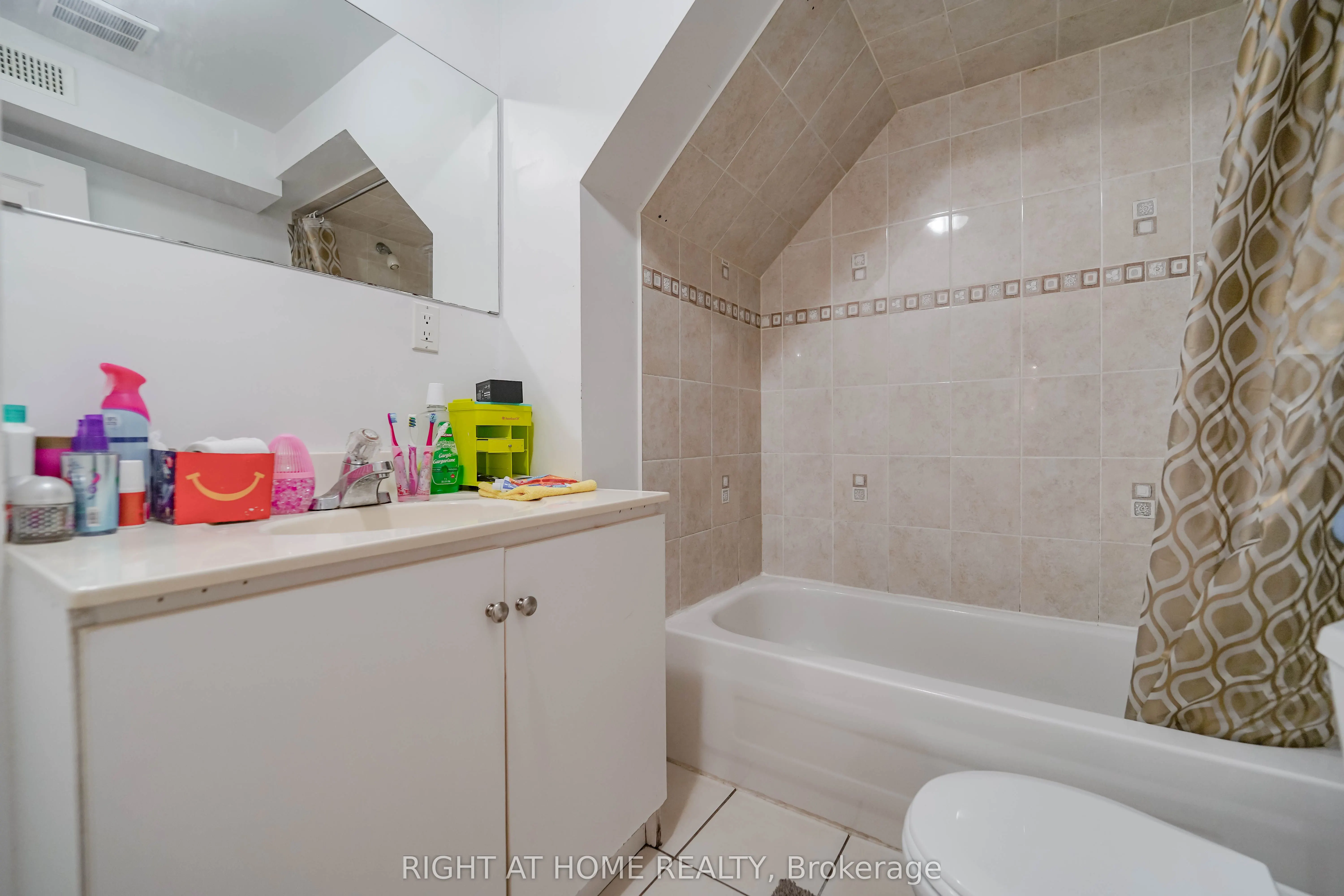 180 Raponi Circle
