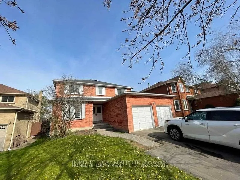 2390 Wildwood Crescent