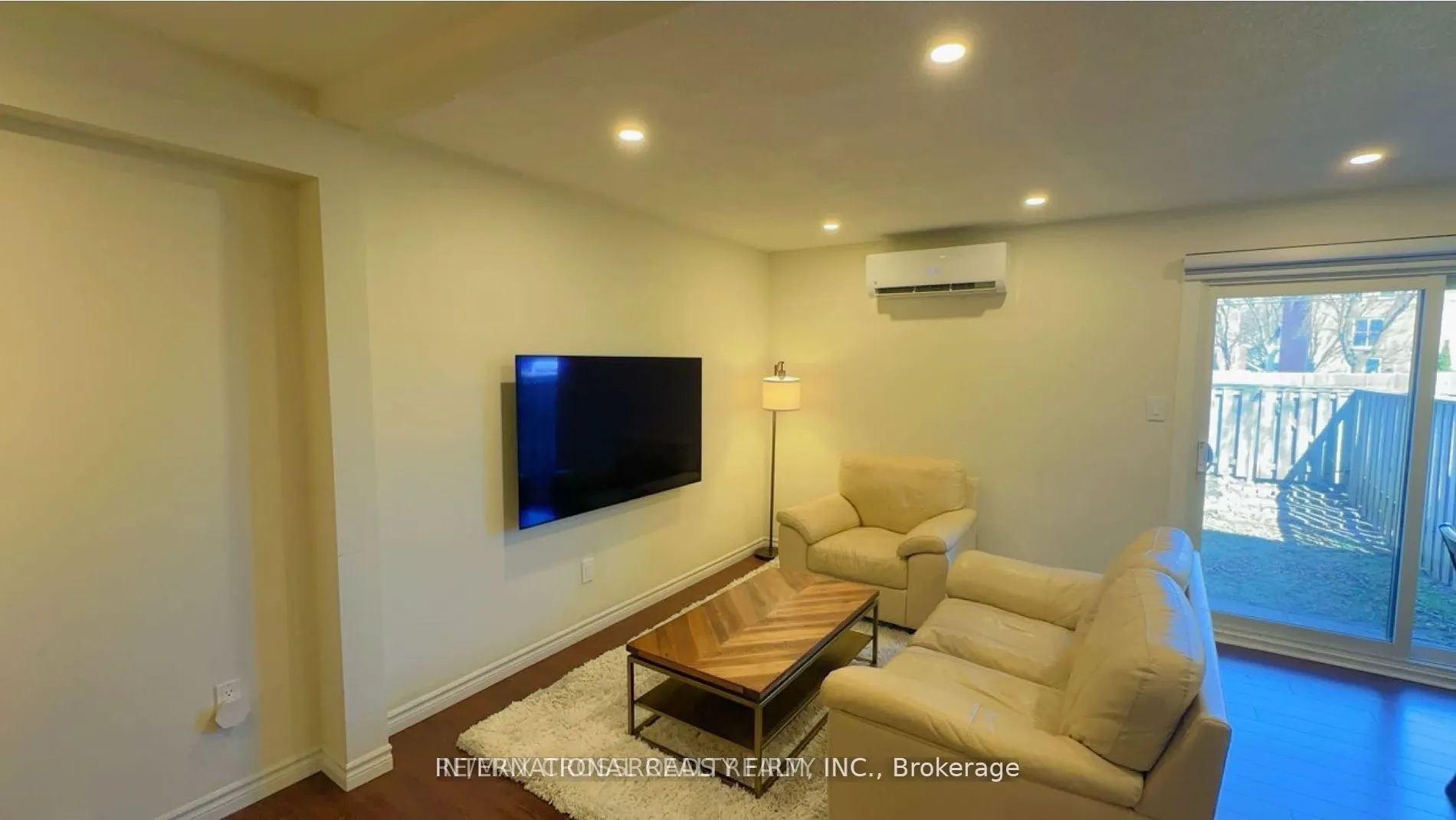 221 Ormond Drive, #22