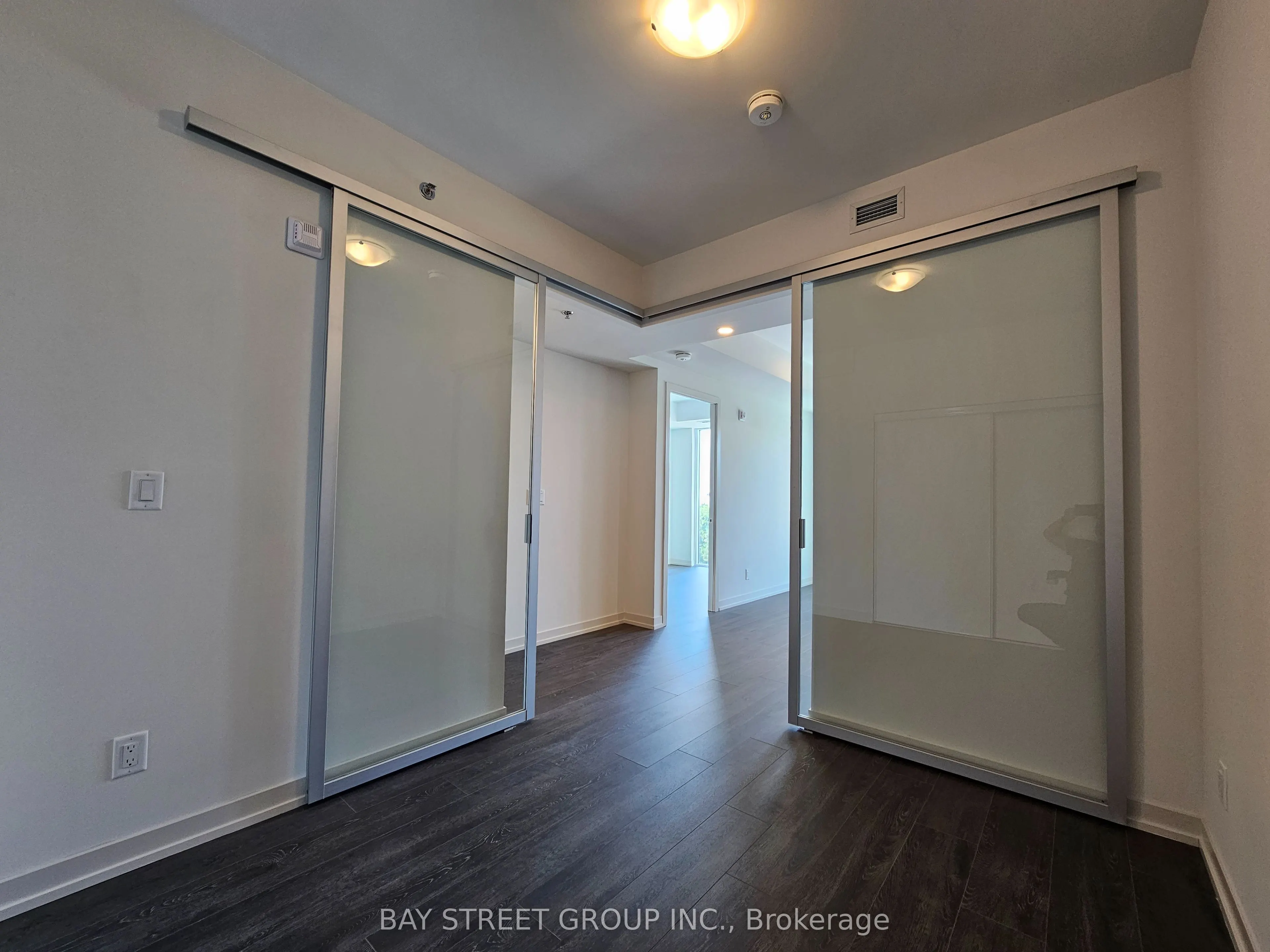 90 Glen Everest Road, #323