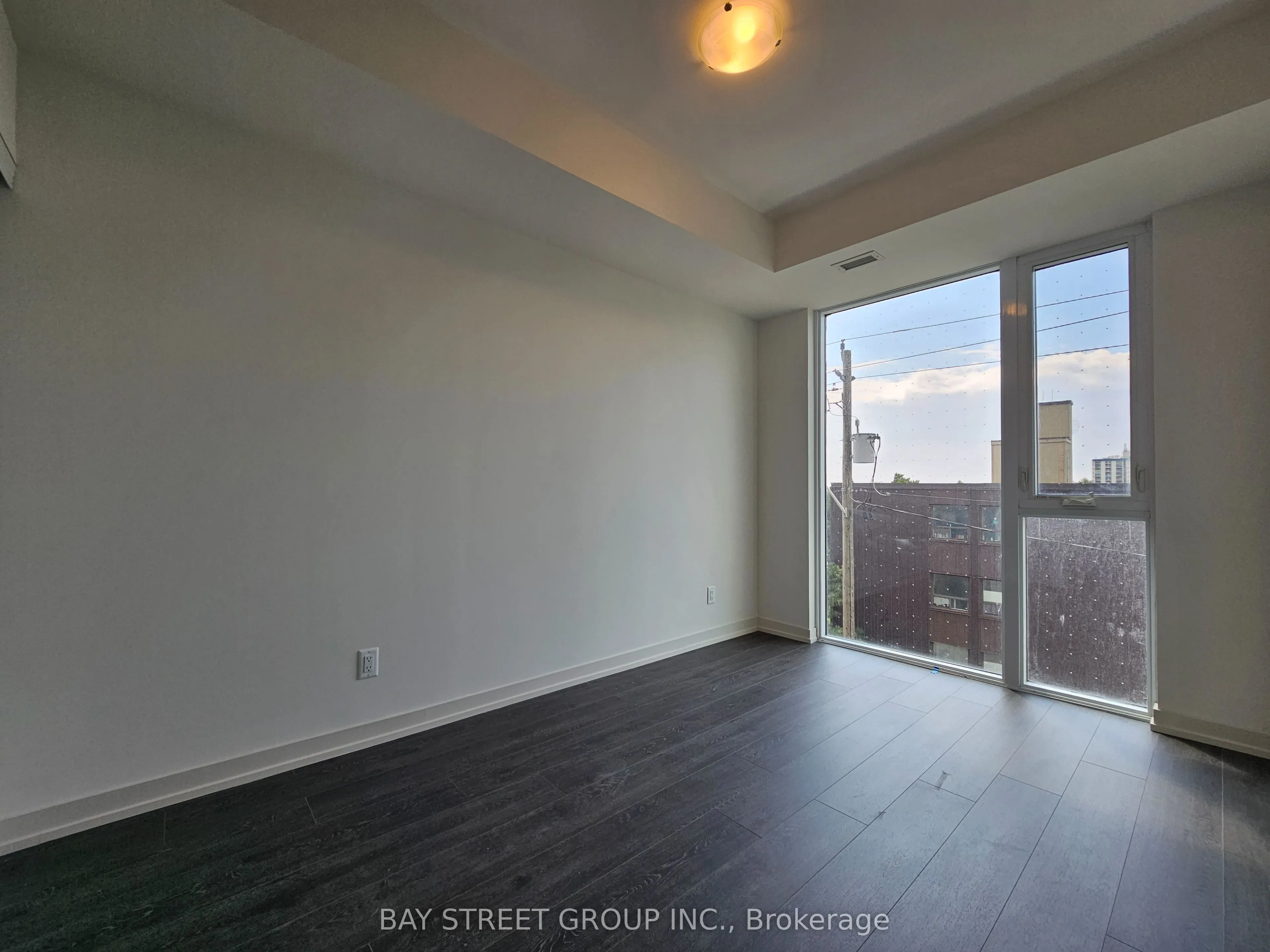 90 Glen Everest Road, #323