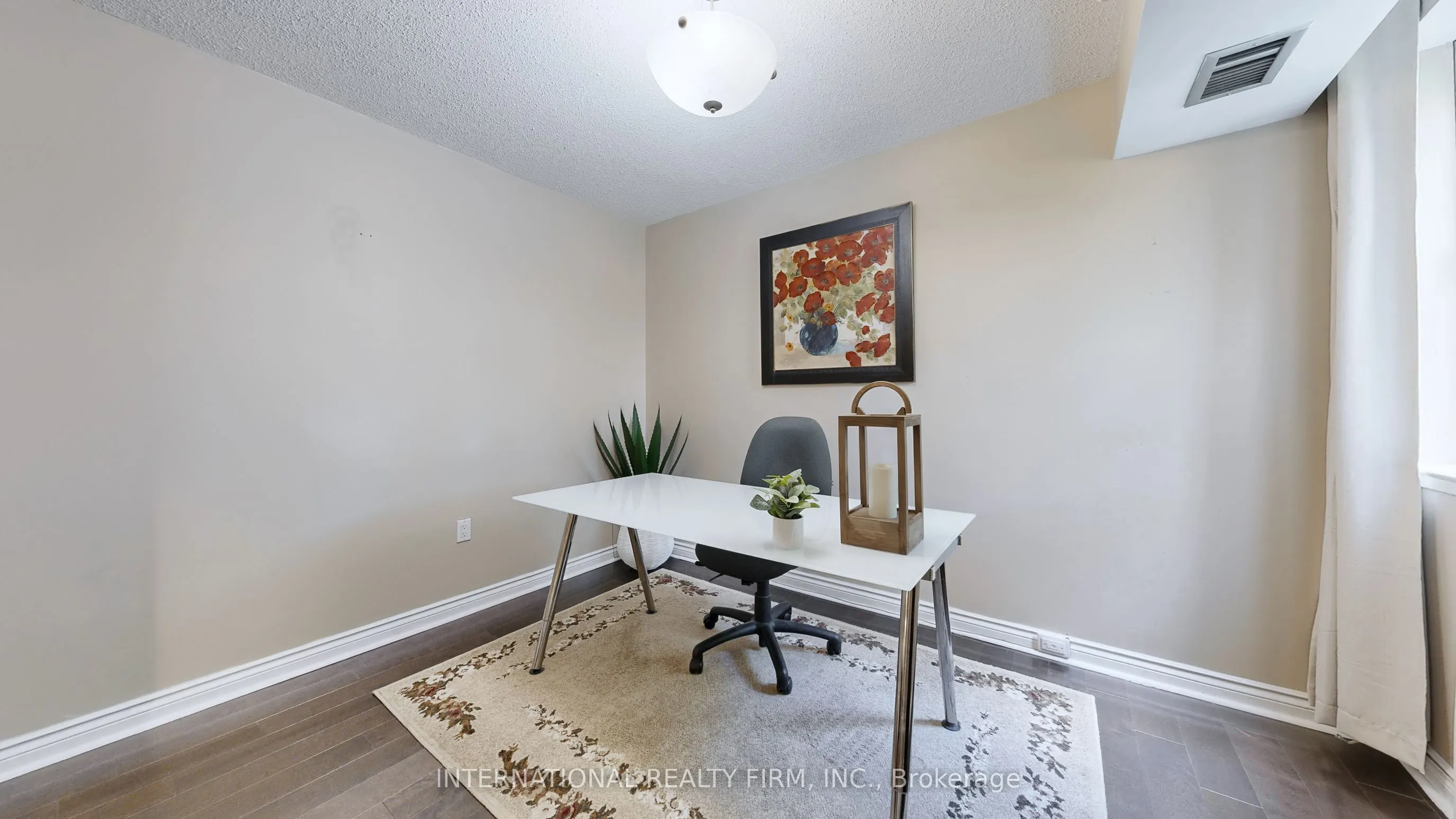 1200 Bridletowne Circle, #404
