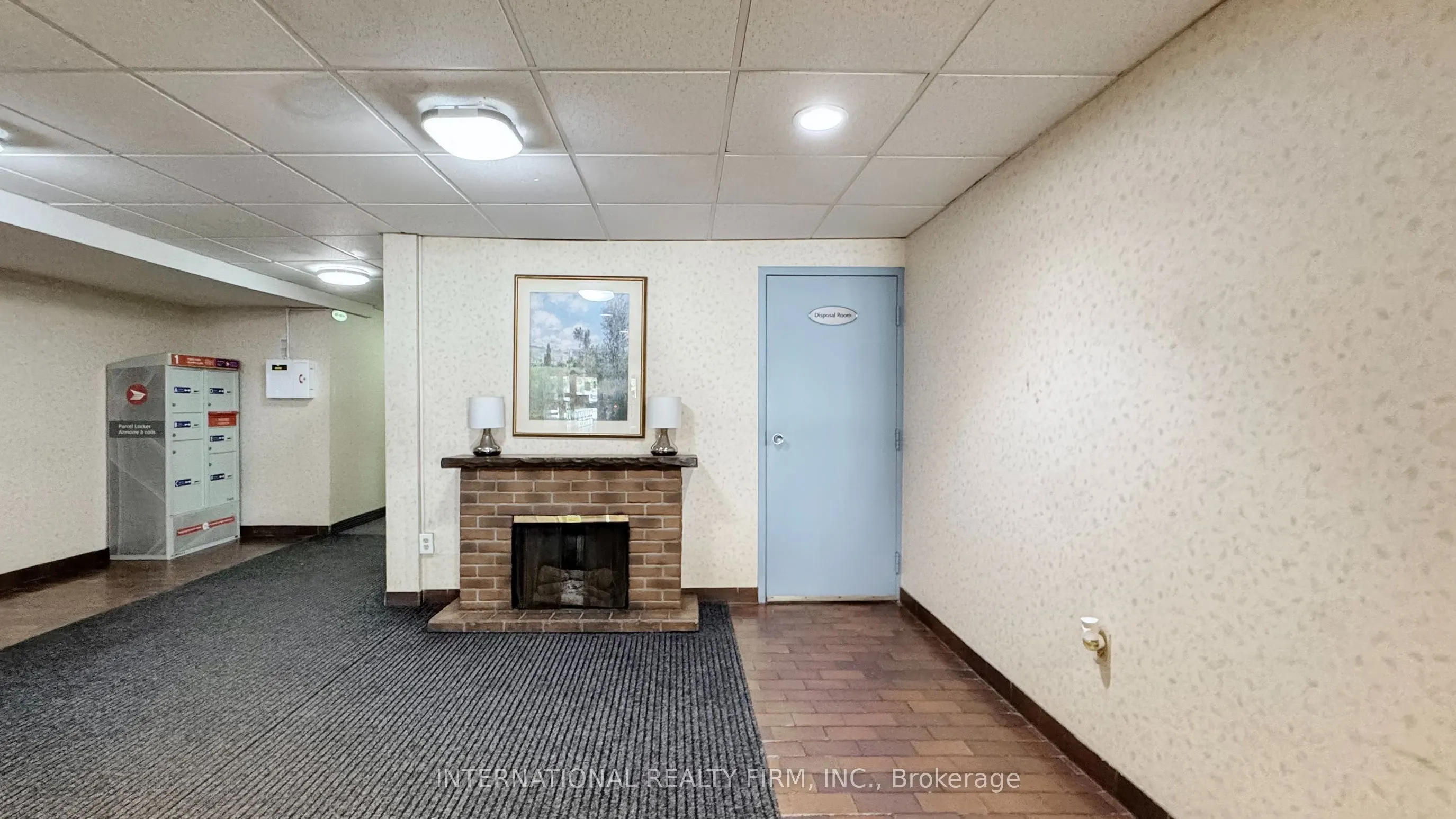 1200 Bridletowne Circle, #404