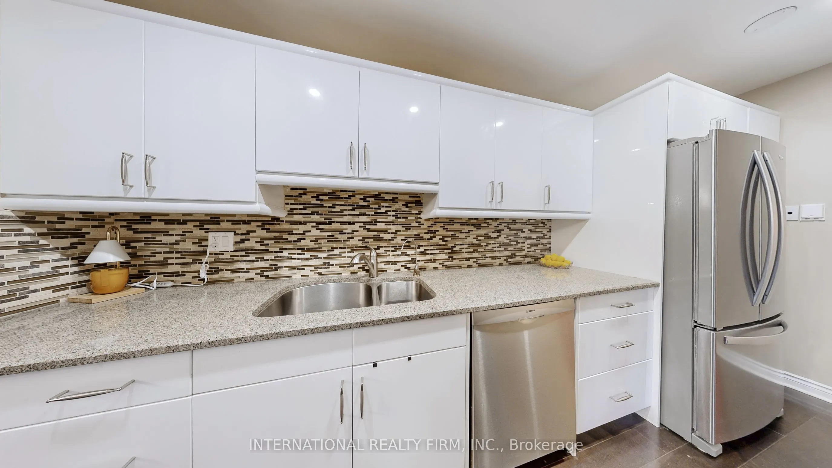 1200 Bridletowne Circle, #404