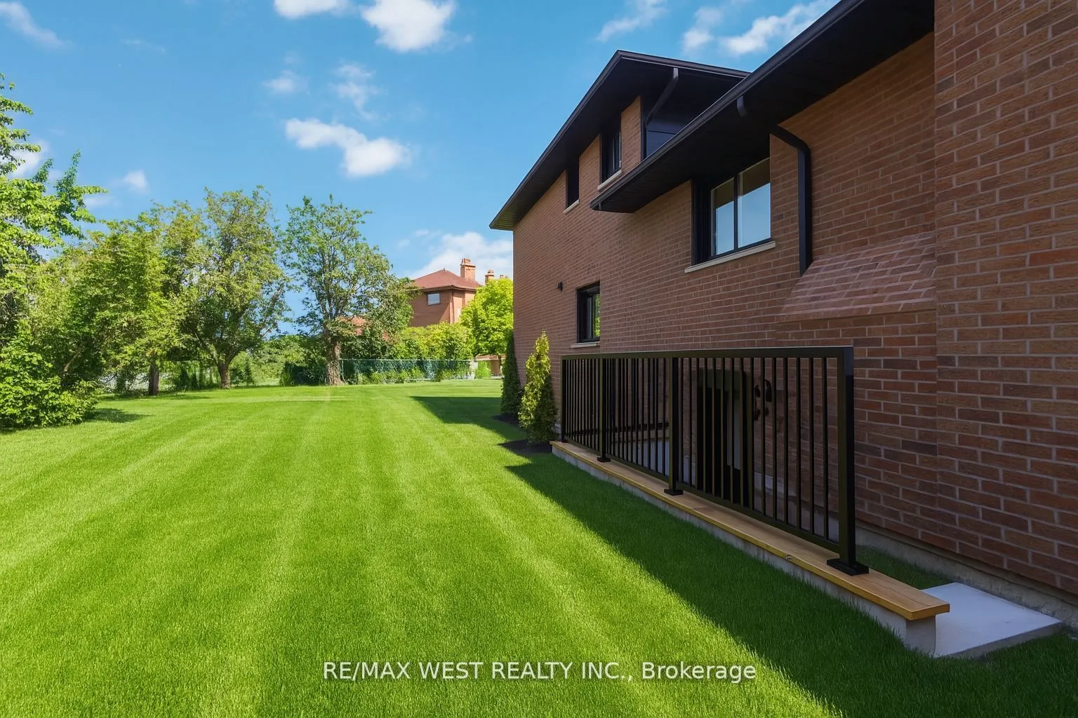 54 Elmartin Drive