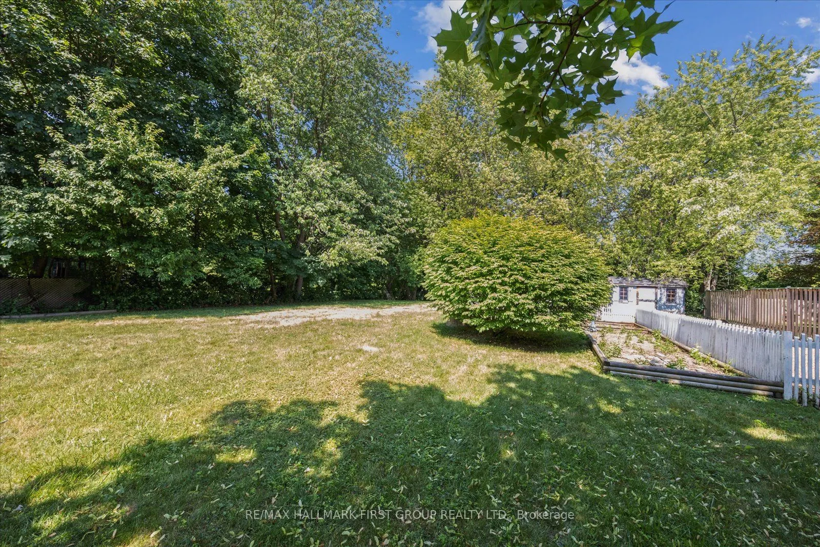1919 Glenview Road