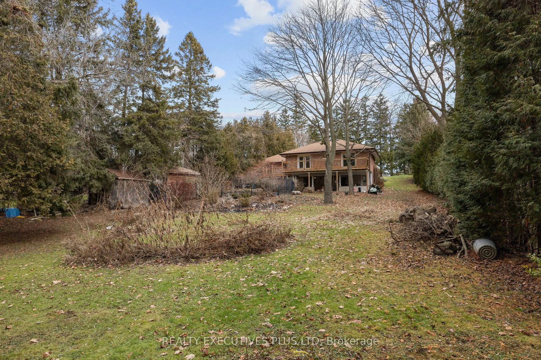 1838 Appleview Road