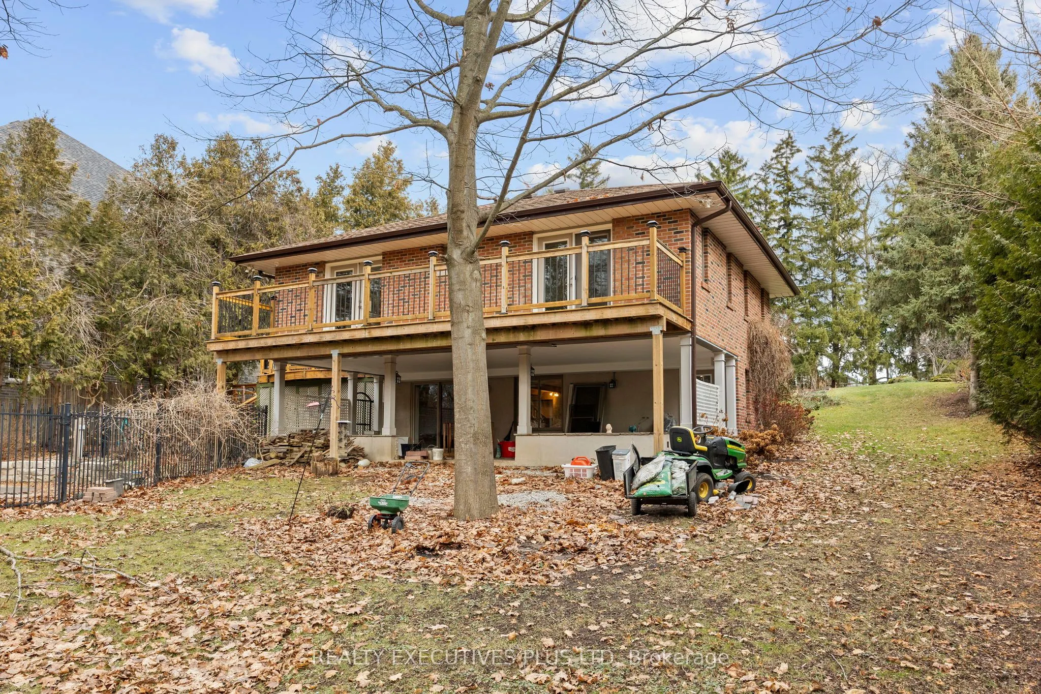 1838 Appleview Road