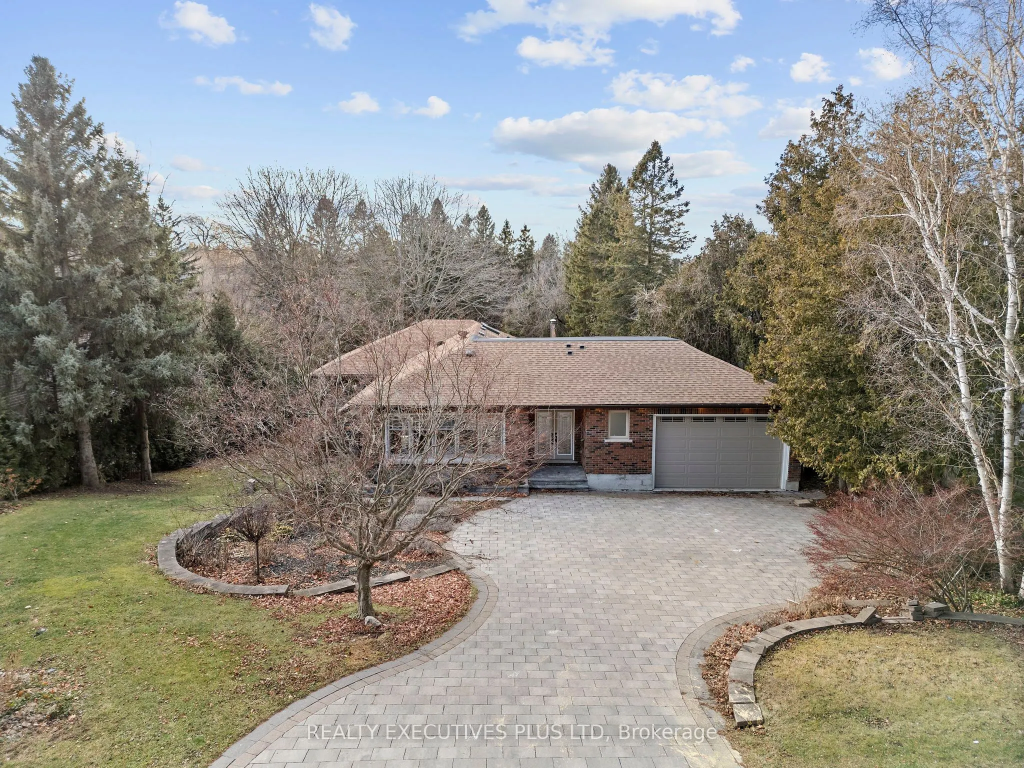 1838 Appleview Road