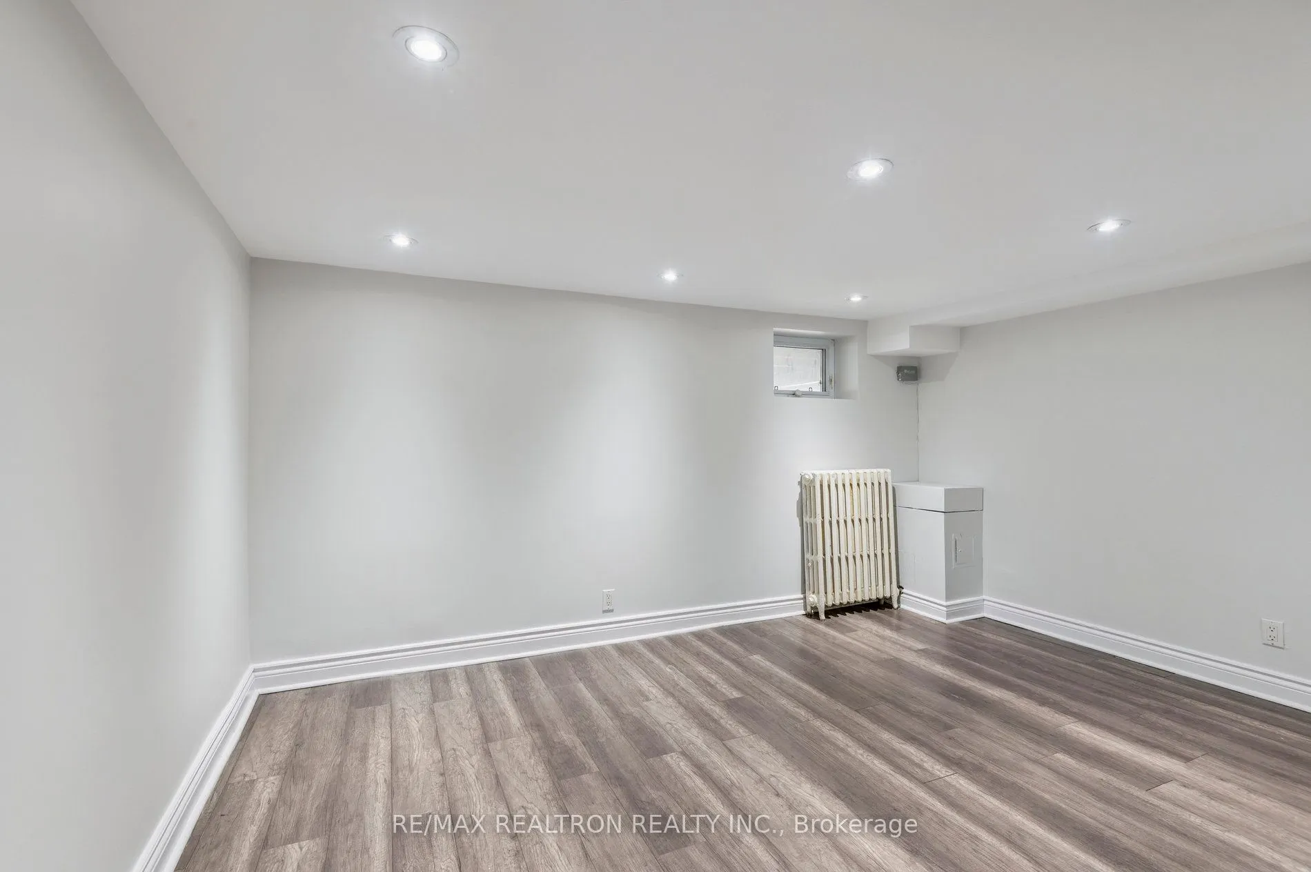 10 Coxwell Avenue