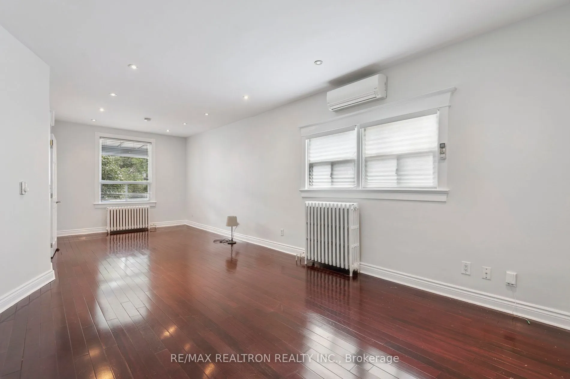 10 Coxwell Avenue