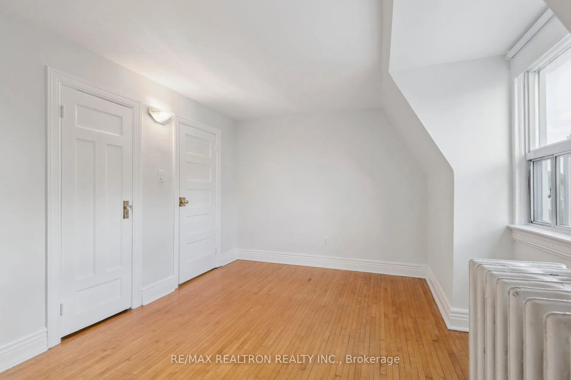 10 Coxwell Avenue