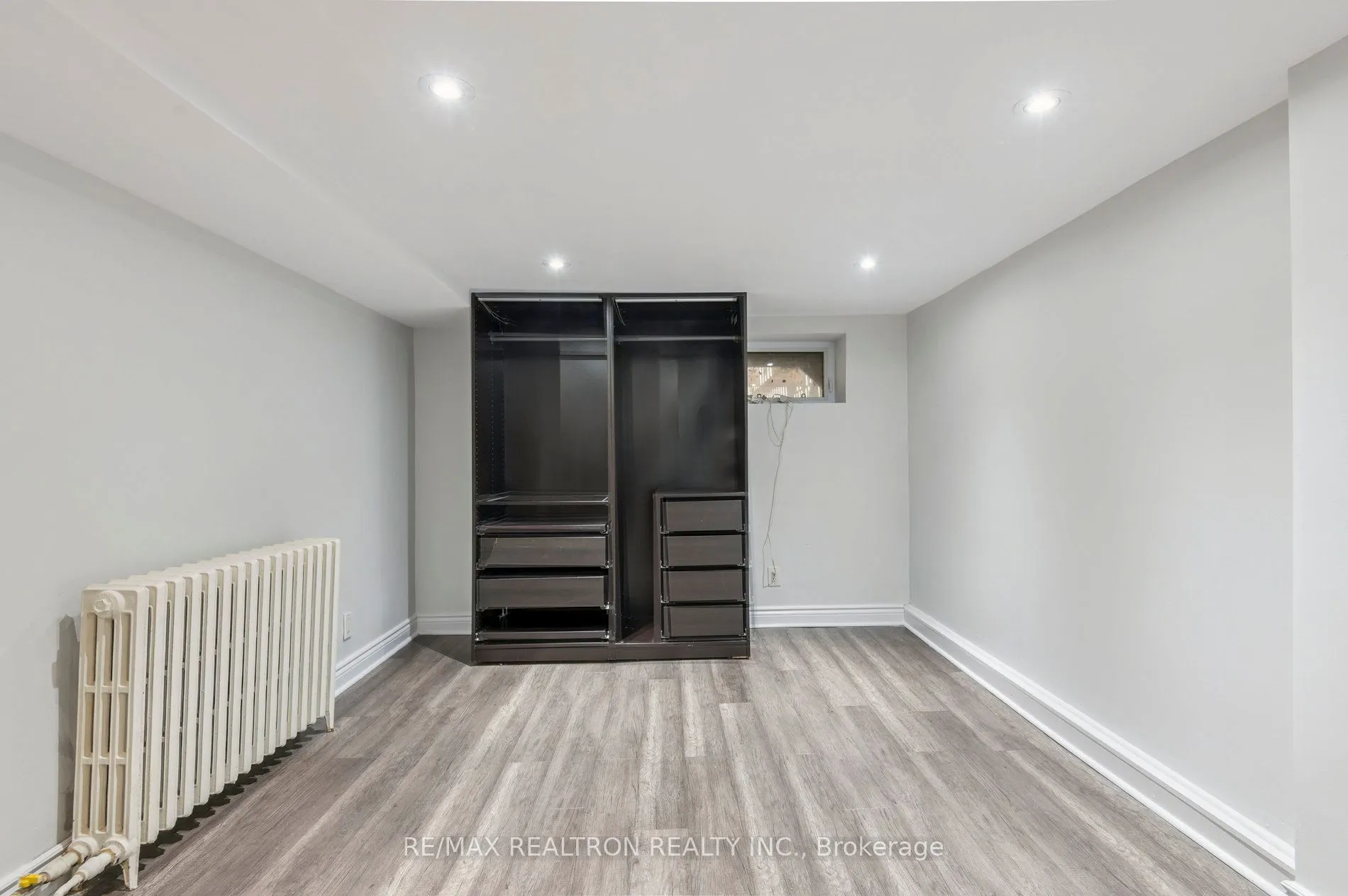 10 Coxwell Avenue