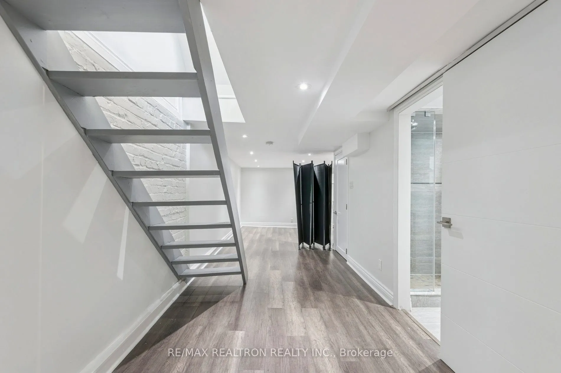 10 Coxwell Avenue