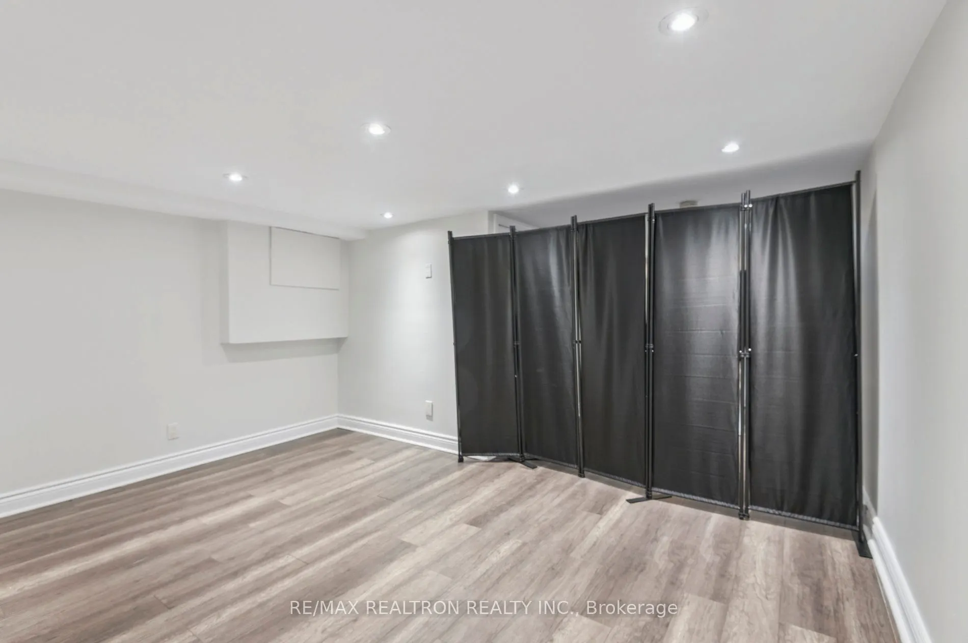 10 Coxwell Avenue