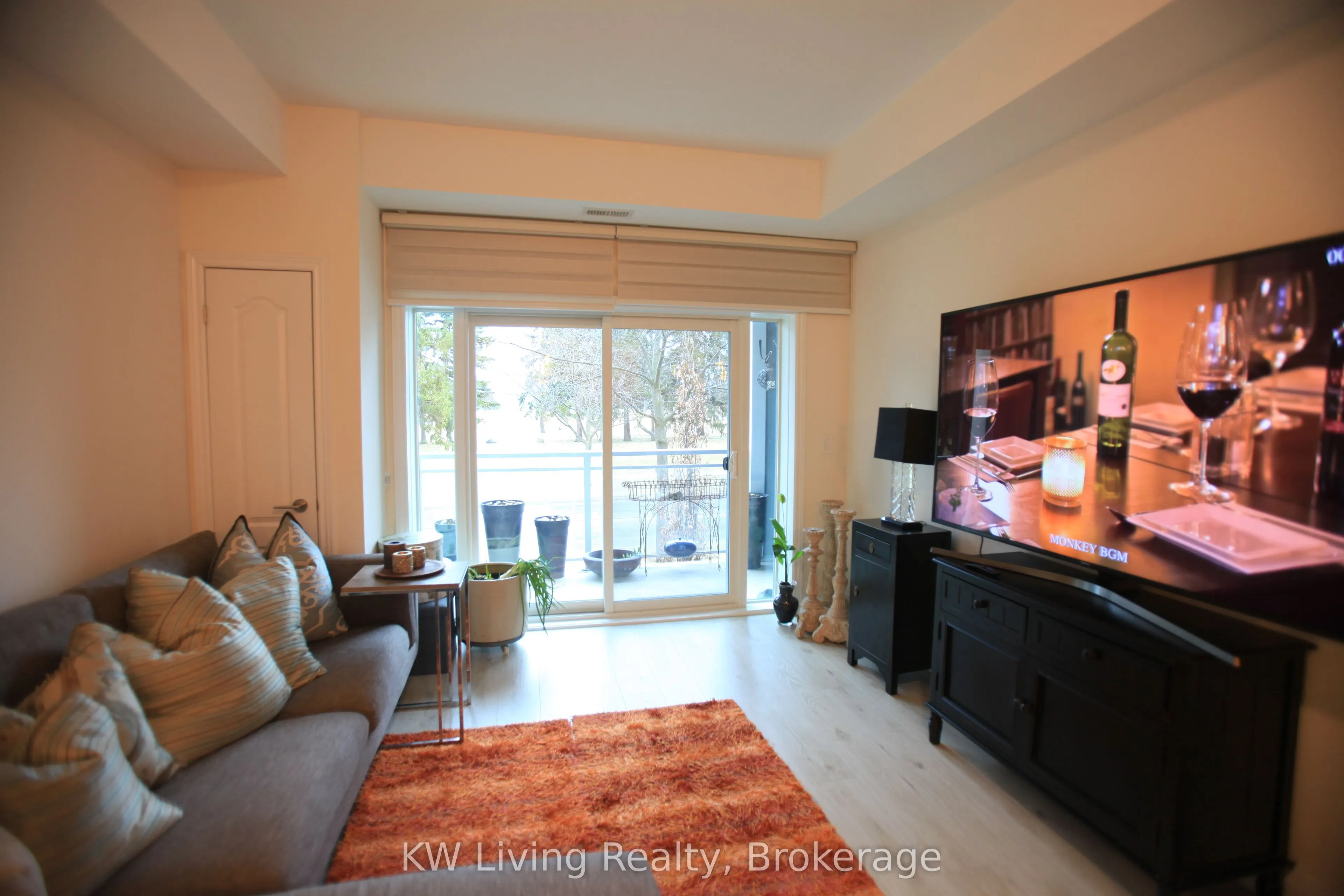 650 Gordon Street, #210
