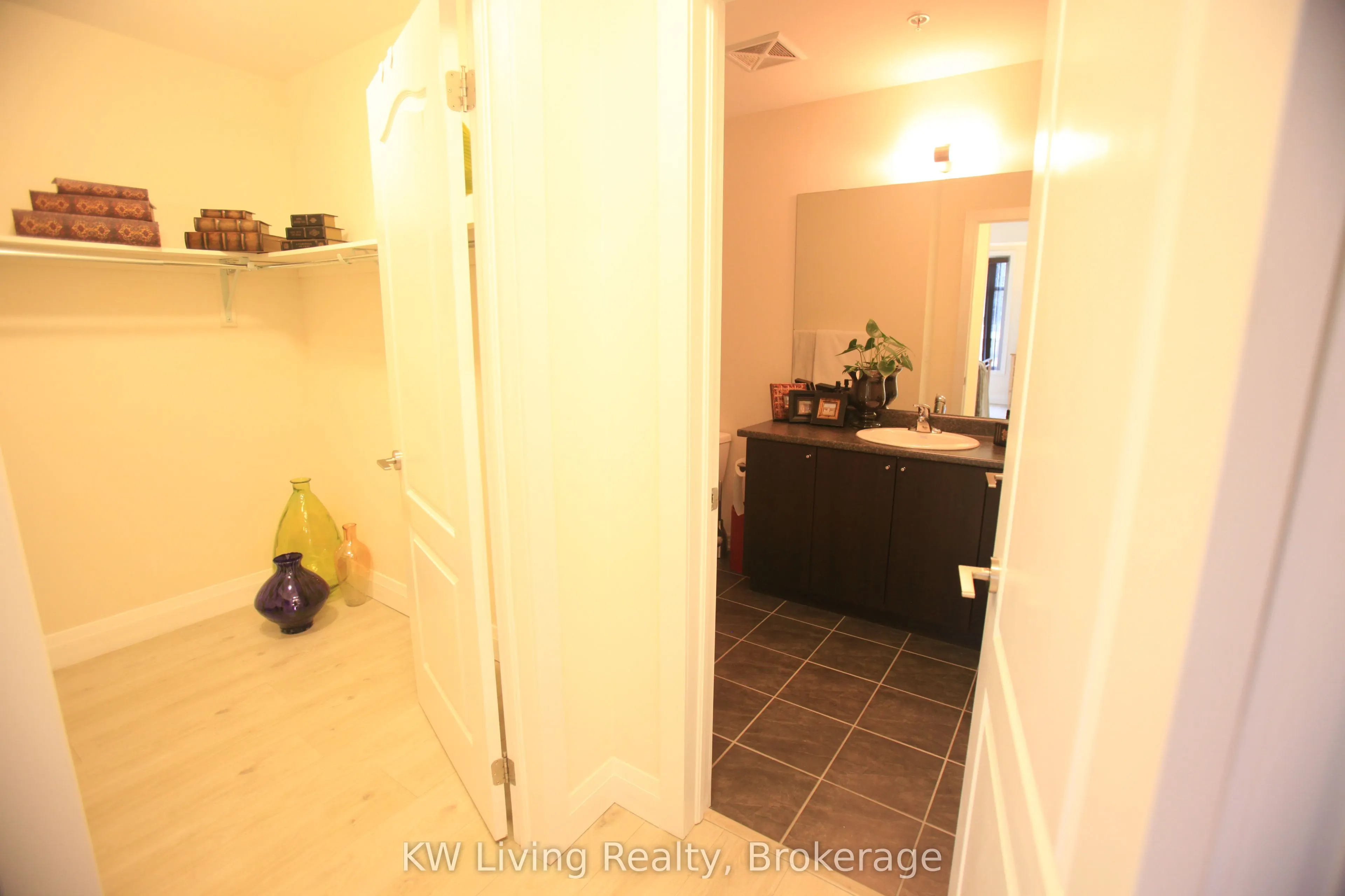 650 Gordon Street, #210
